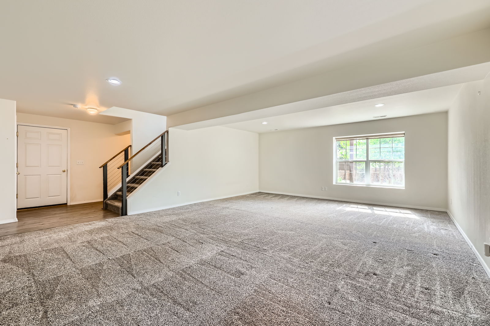 Woodland Park, Colorado, 80863, United States, 3 Bedrooms Bedrooms, ,4 BathroomsBathrooms,Residential,For Sale,1856794