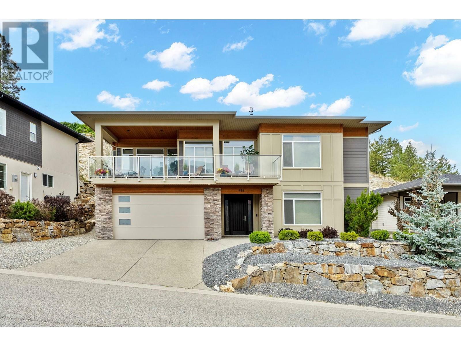 KELOWNA, British Columbia, V1P 1T1, CA, 4 Bedrooms Bedrooms, ,3 BathroomsBathrooms,Residential,For Sale,1837961