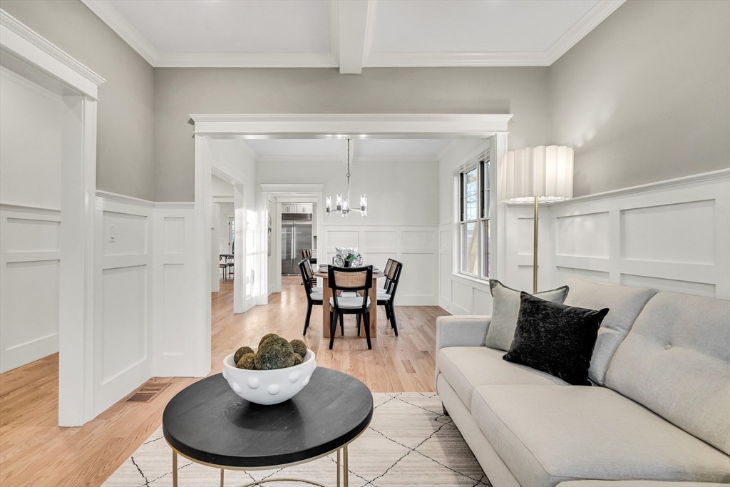 Lexington, Massachusetts, 02421, United States, 6 Bedrooms Bedrooms, ,6 BathroomsBathrooms,Residential,For Sale,2001660