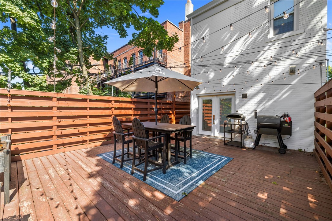 East Liberty, Pennsylvania, 15206, United States, 4 Bedrooms Bedrooms, ,4 BathroomsBathrooms,Residential,For Sale,1950996