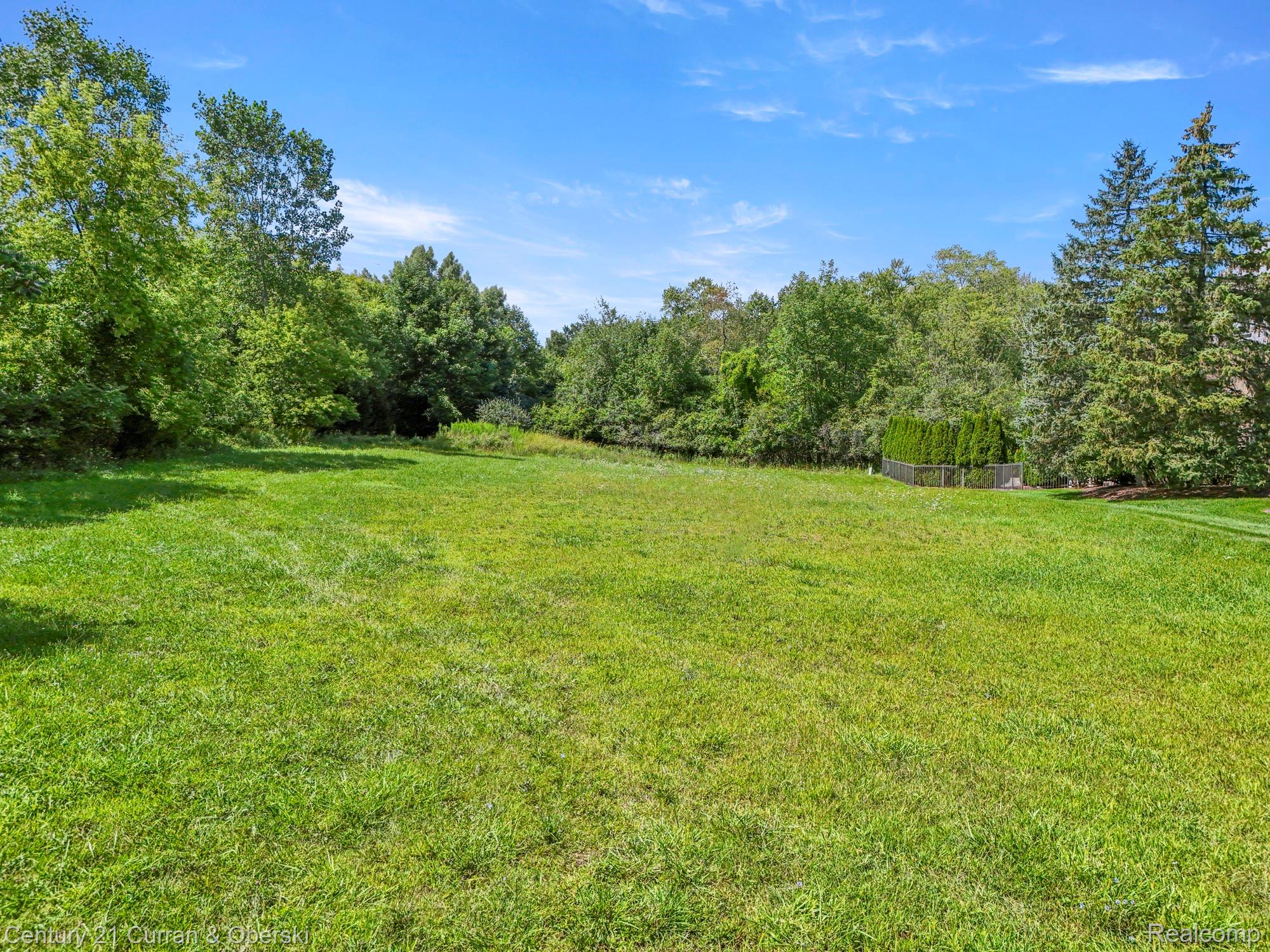 Northville, Michigan, 48168, United States, ,Residential,For Sale,1945018