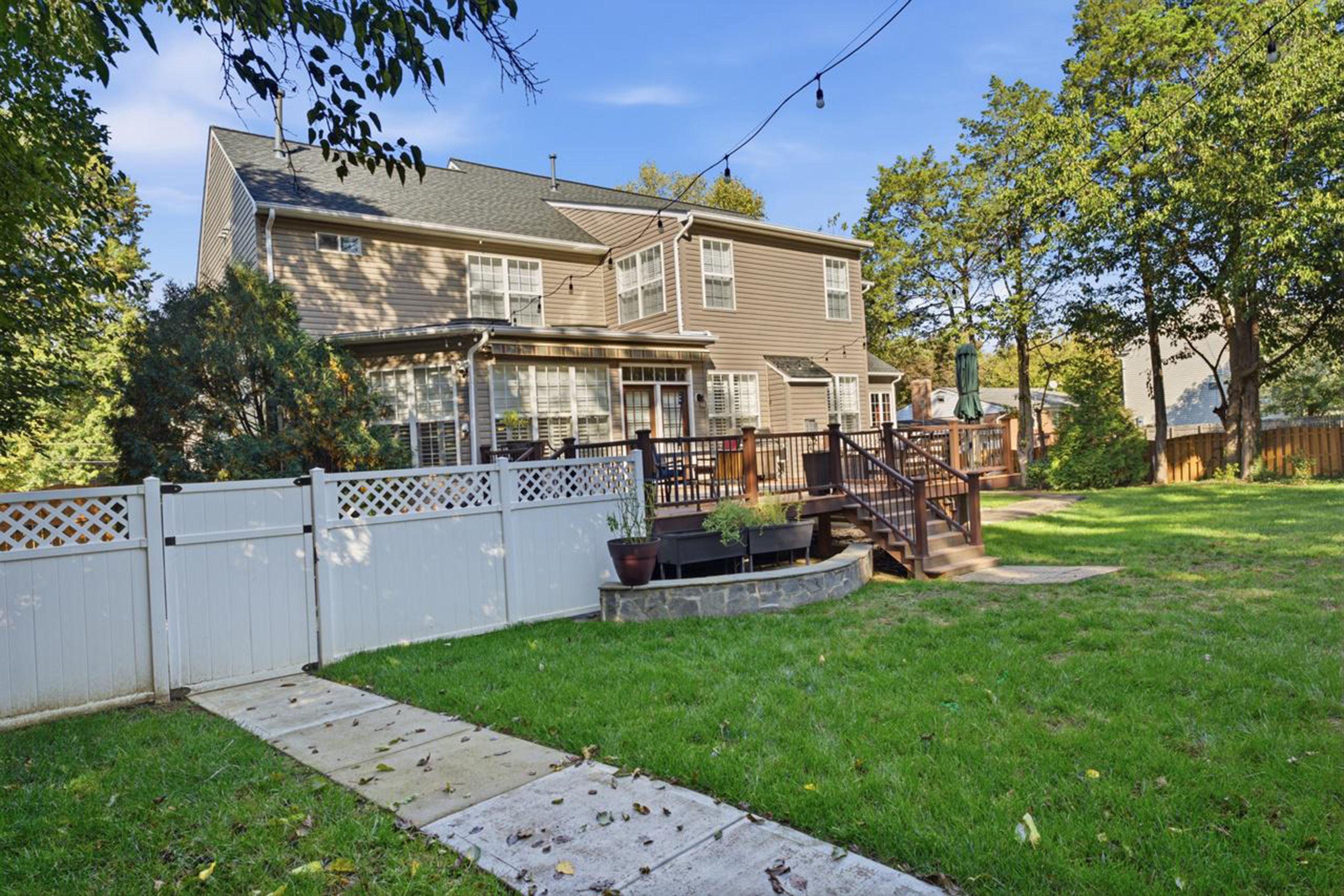  3905 Colonial Avenue, Alexandria, VA, 22309 - 物件實景