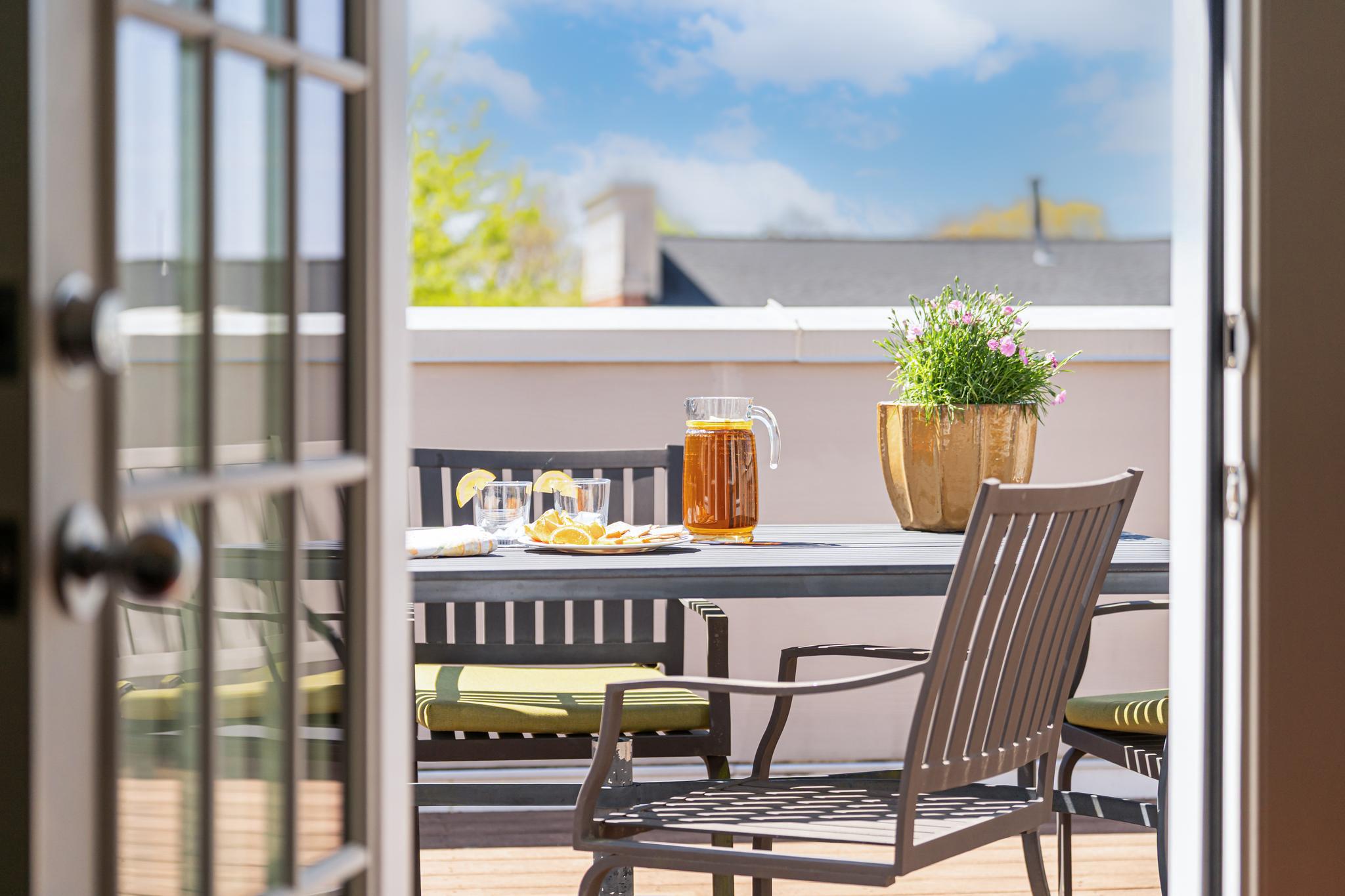  12076 Kinsley Place, Reston, VA, 20190 - 物件實景
