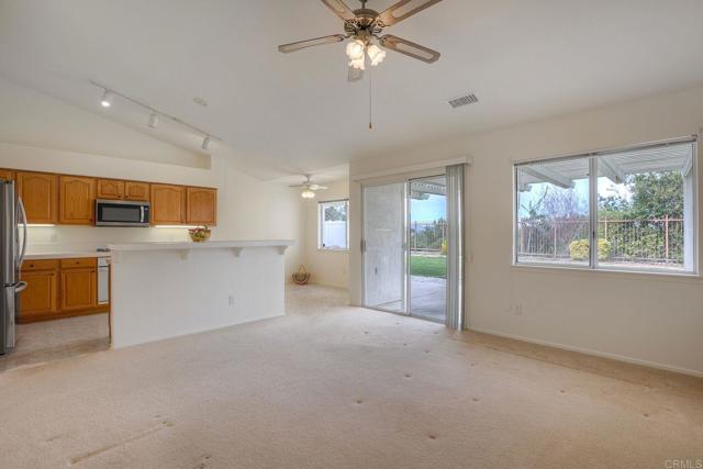 Temecula, California, 92592, United States, 4 Bedrooms Bedrooms, ,2 BathroomsBathrooms,Residential,For Sale,2013727