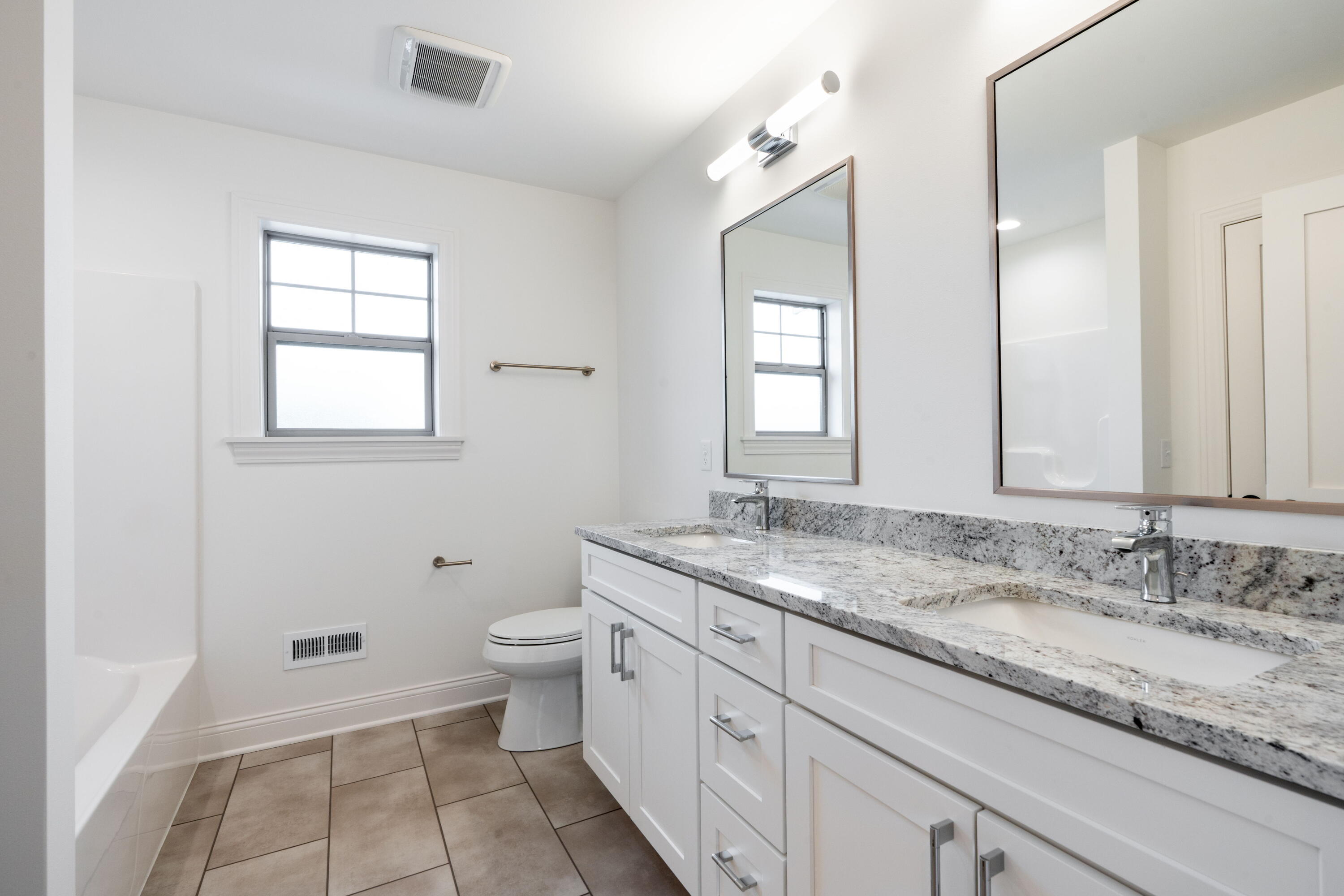 Menomonee Falls, Wisconsin, 53051, United States, 5 Bedrooms Bedrooms, ,4 BathroomsBathrooms,Residential,For Sale,1940201