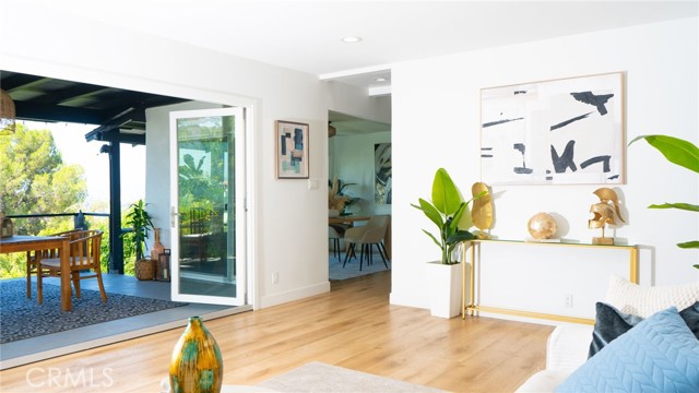 Los Angeles, California, 90027, United States, 3 Bedrooms Bedrooms, ,3 BathroomsBathrooms,Residential,For Sale,1980837