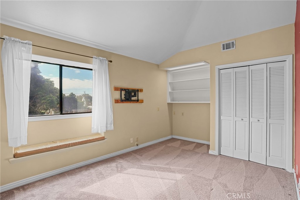 Santa Maria, California, 93454, United States, 5 Bedrooms Bedrooms, ,3 BathroomsBathrooms,Residential,For Sale,2032252