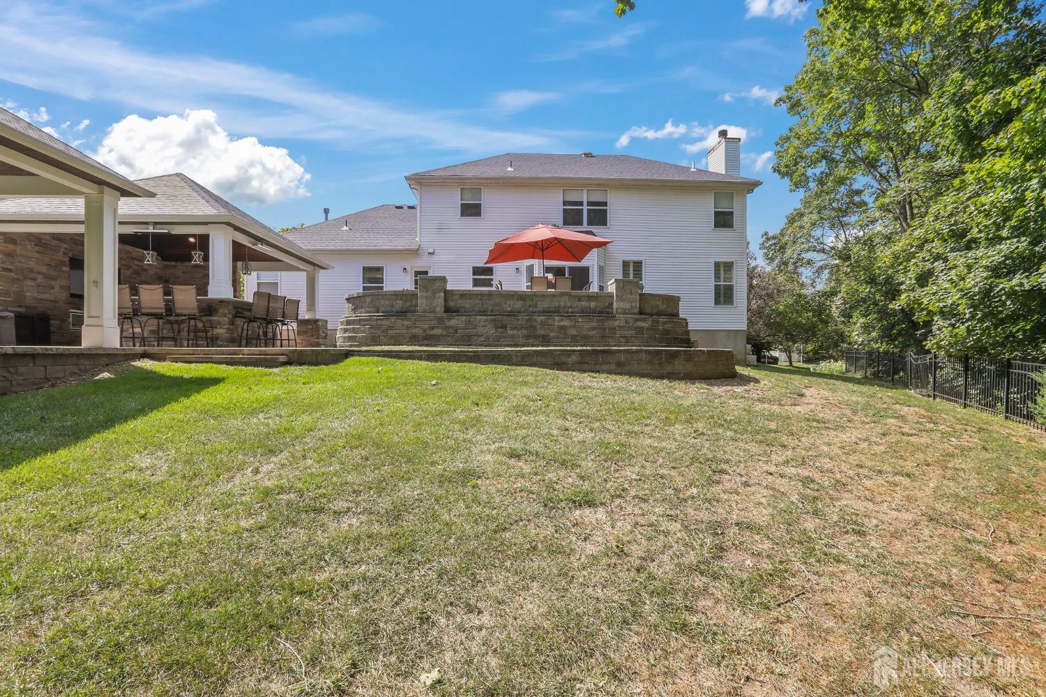 Marlboro, New Jersey, 07751, United States, 5 Bedrooms Bedrooms, ,3 BathroomsBathrooms,Residential,For Sale,1975938