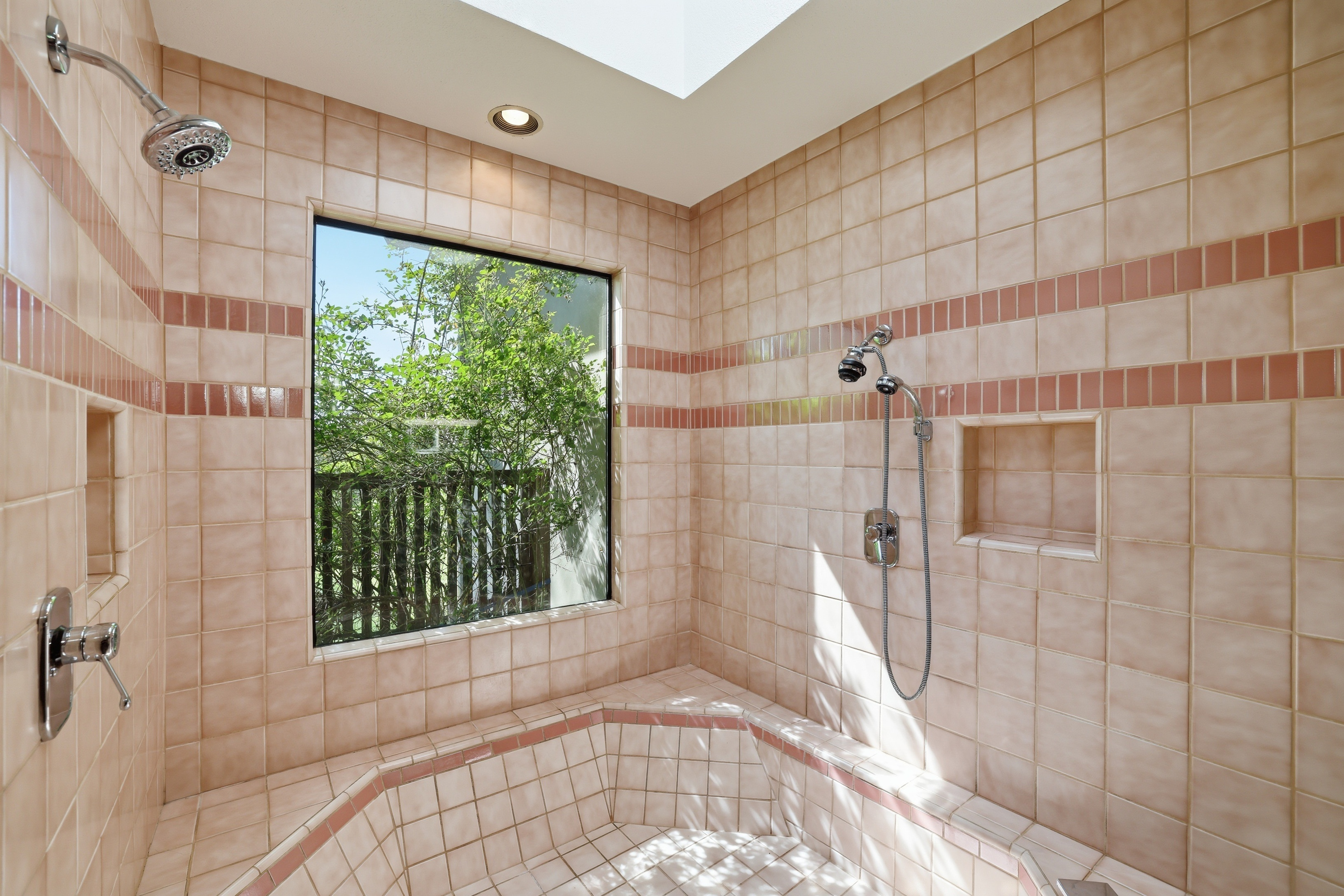  8992 Bronson Drive, Granite Bay, CA 95746 - 物件實景