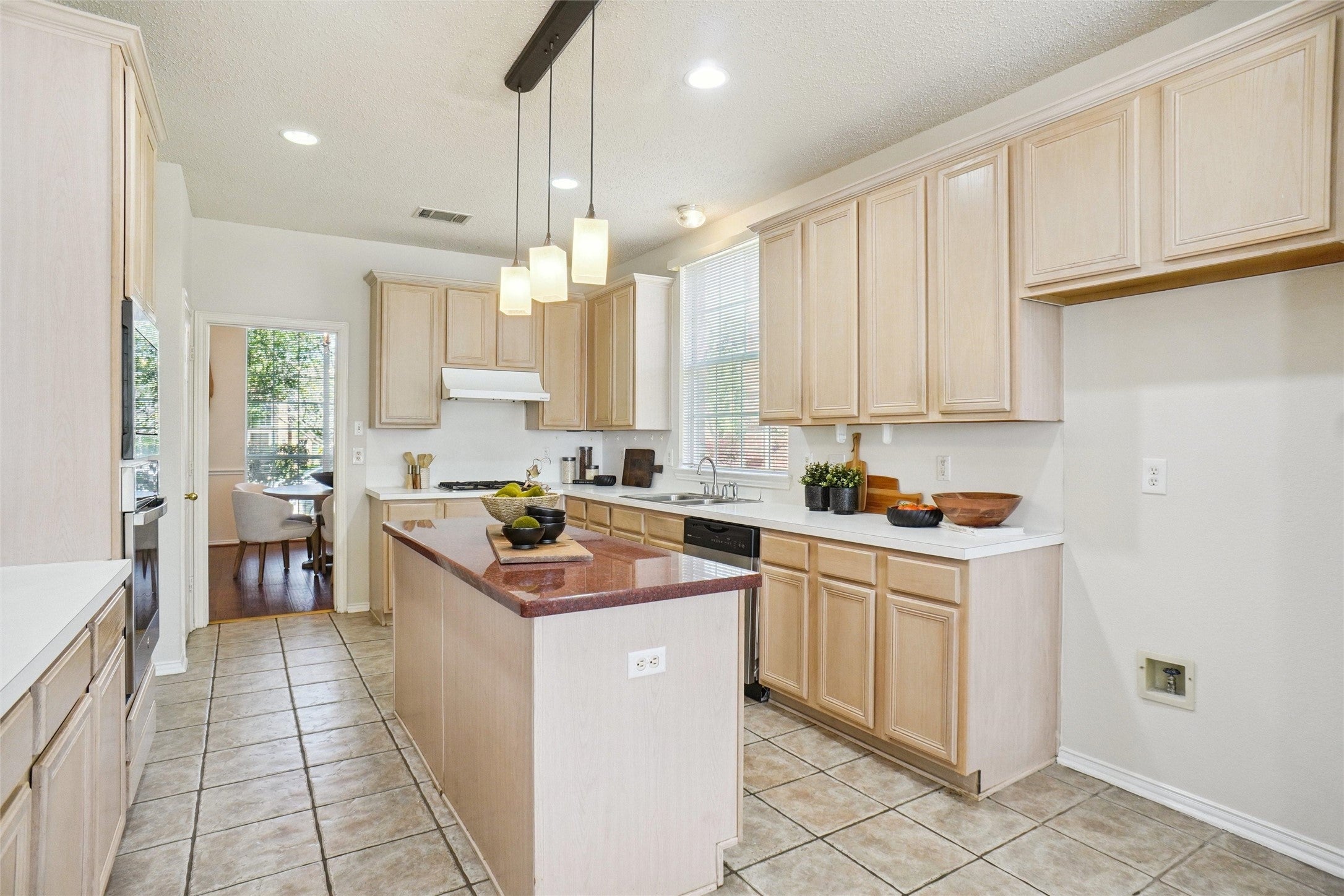 Plano, Texas, 75024, United States, 4 Bedrooms Bedrooms, ,3 BathroomsBathrooms,Residential,For Sale,1981856