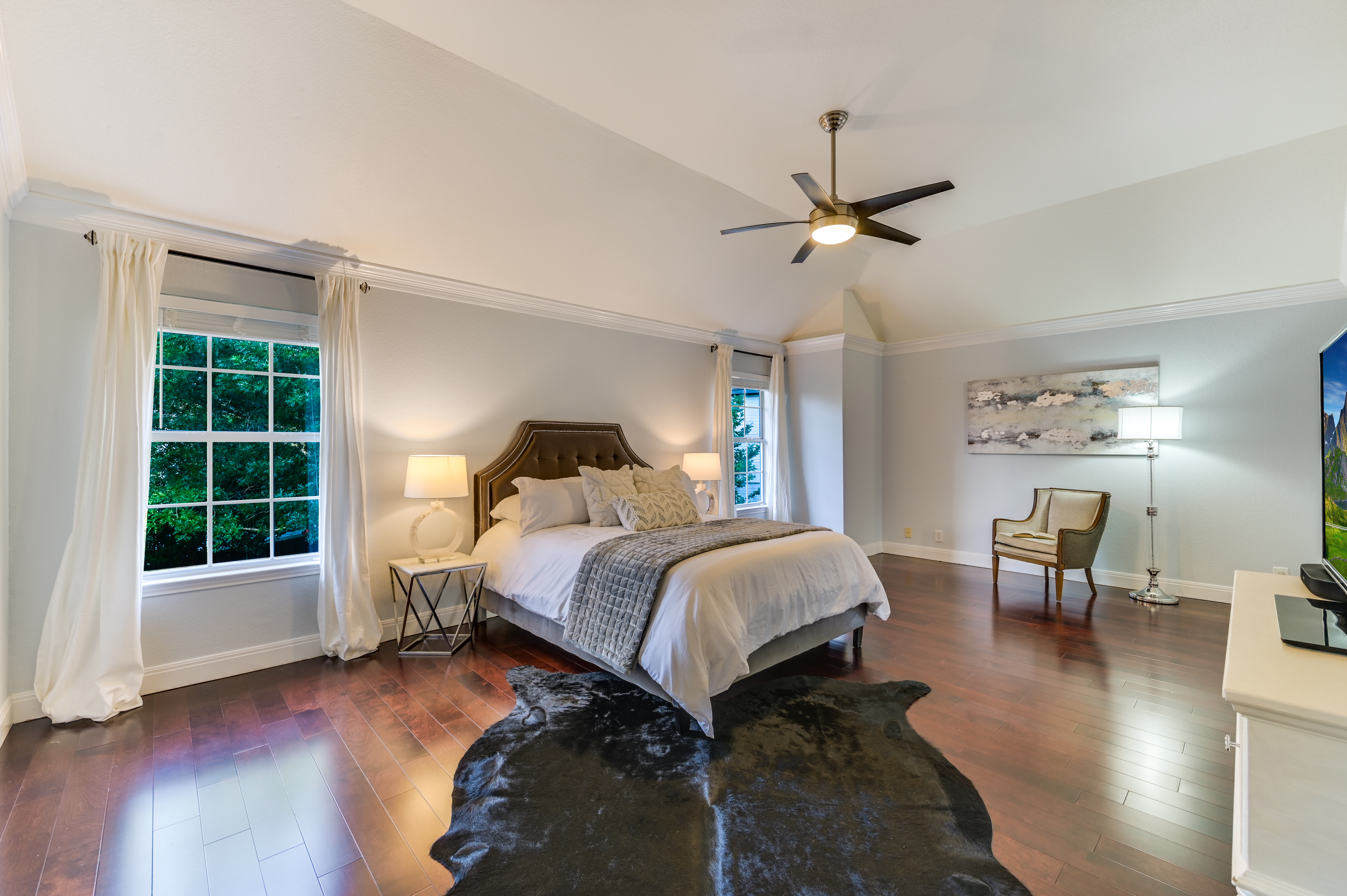  Impeccably Updated River Place Home Blending Warmth, Style & Luxury - 物件實景