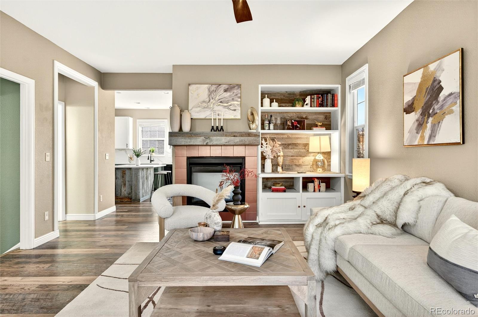 Castle Rock, Colorado, 80108, United States, 2 Bedrooms Bedrooms, ,3 BathroomsBathrooms,Residential,For Sale,1992912