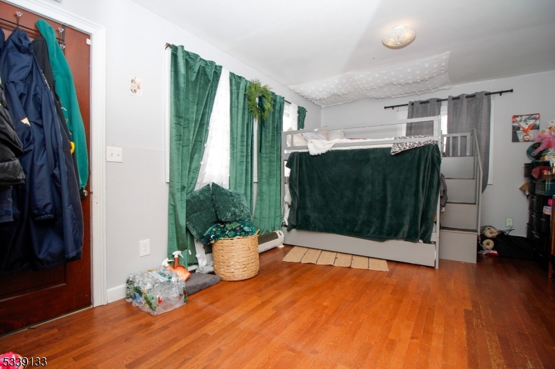 Vernon Twp., New Jersey, 07461-4534, United States, 5 Bedrooms Bedrooms, ,3 BathroomsBathrooms,Residential,For Sale,1944793