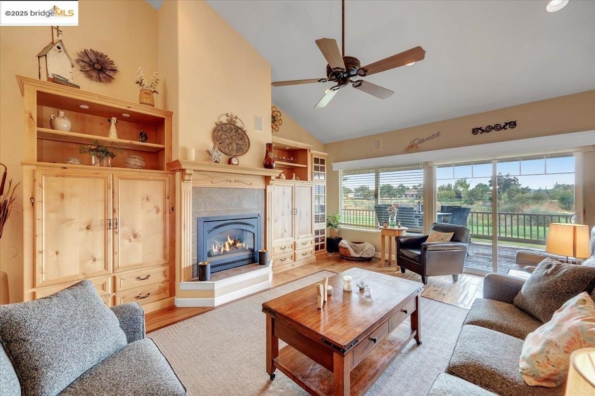 Angels Camp, California, 95222, United States, 3 Bedrooms Bedrooms, ,2 BathroomsBathrooms,Residential,For Sale,1956935