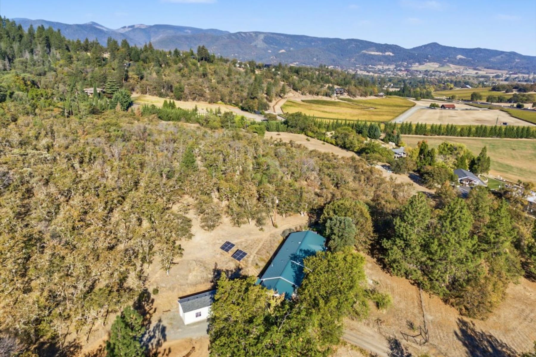  2094 Knowles Road Medford, OR 97501 - 物件實景