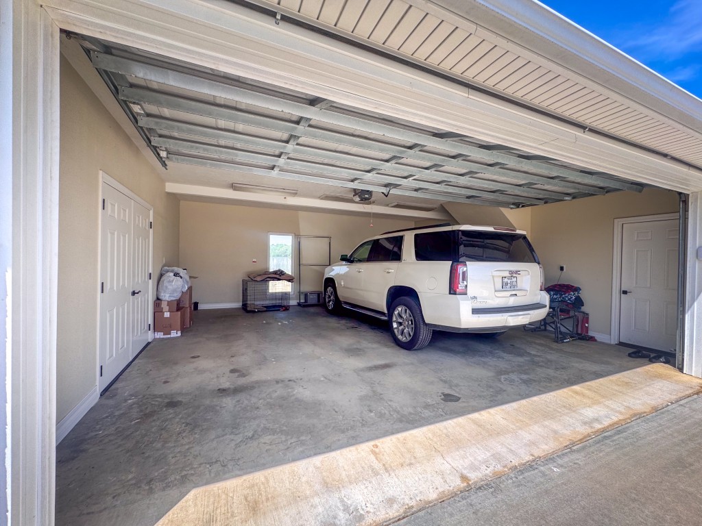 Bloomburg, Texas, 75556, United States, 4 Bedrooms Bedrooms, ,2 BathroomsBathrooms,Residential,For Sale,1789211