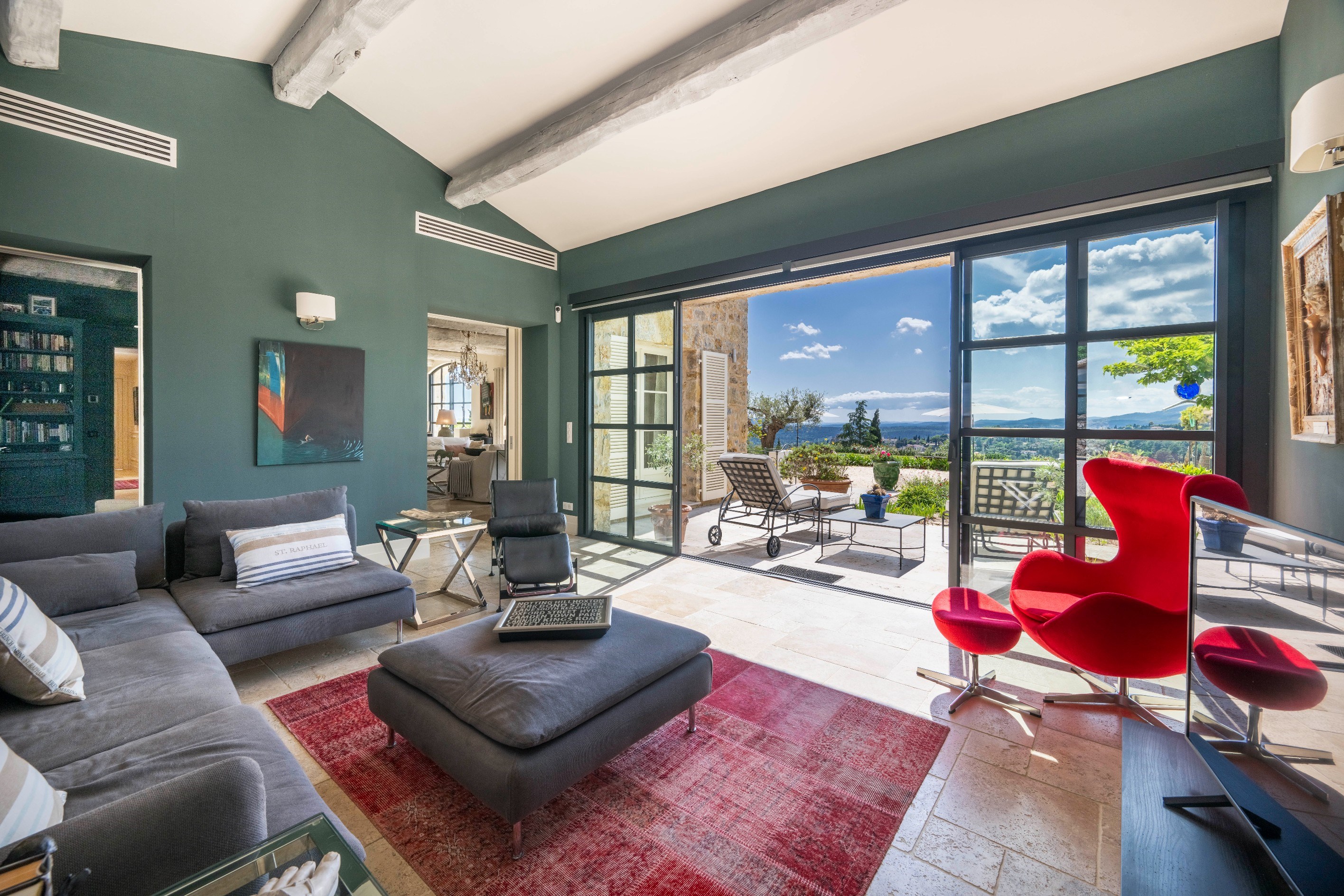 Exquisite stone bastide with panoramic views near Terre Blanche golf in Tourret… - 物件實景