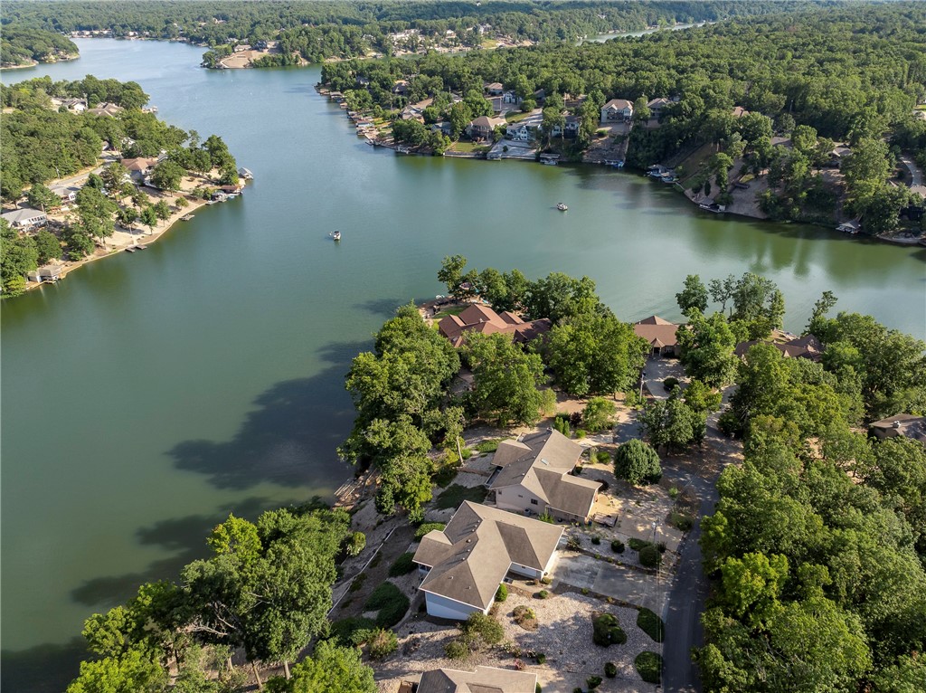 Bella Vista, Arkansas, 72715, United States, 3 Bedrooms Bedrooms, ,3 BathroomsBathrooms,Residential,For Sale,1918685