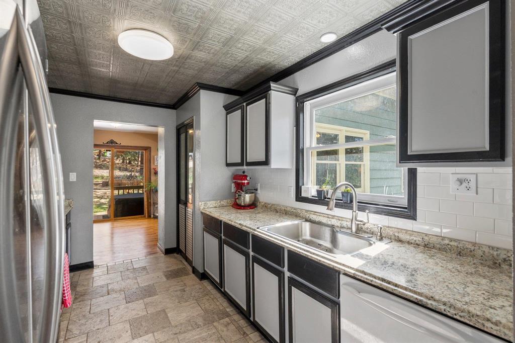 Durango, Colorado, 81301, United States, 3 Bedrooms Bedrooms, ,3 BathroomsBathrooms,Residential,For Sale,1836848
