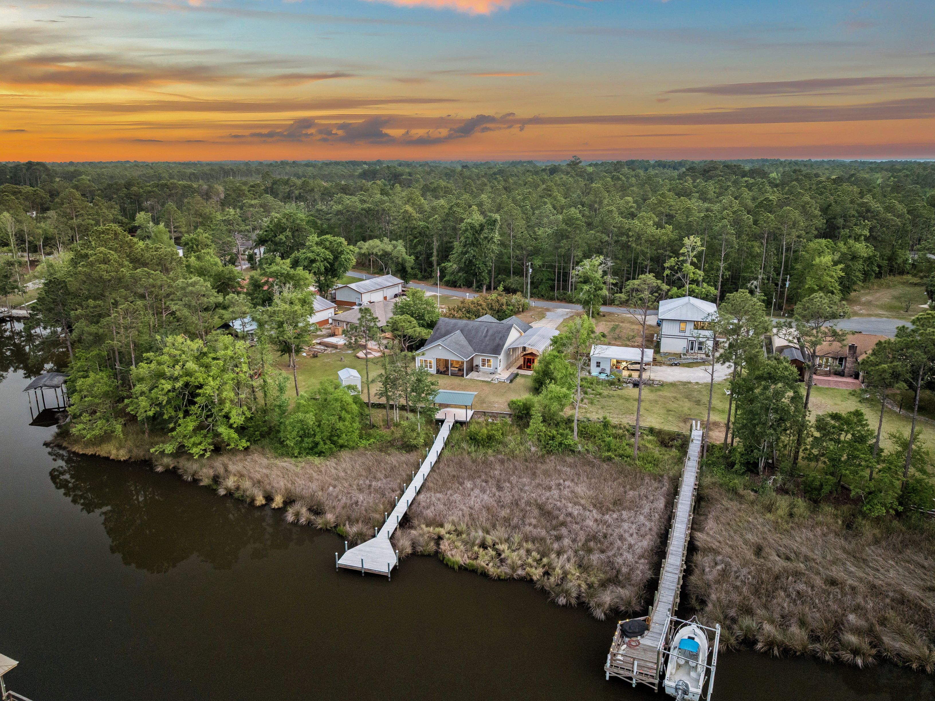  Quiet Bayou-Front Escape With No HOA Near 30A Beaches - 物件實景