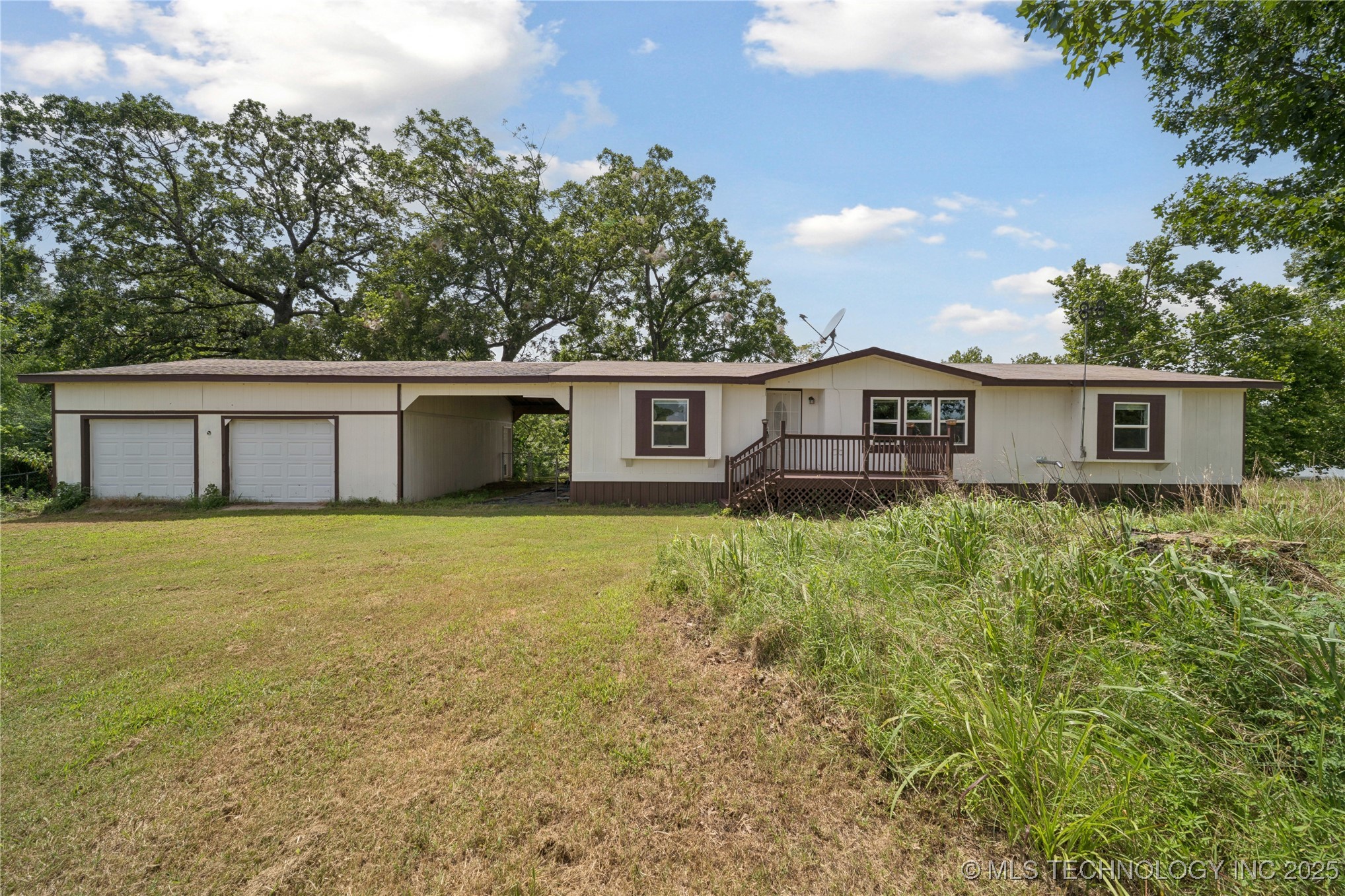 Henryetta, Oklahoma, 74437, United States, 3 Bedrooms Bedrooms, ,2 BathroomsBathrooms,Residential,For Sale,1907675
