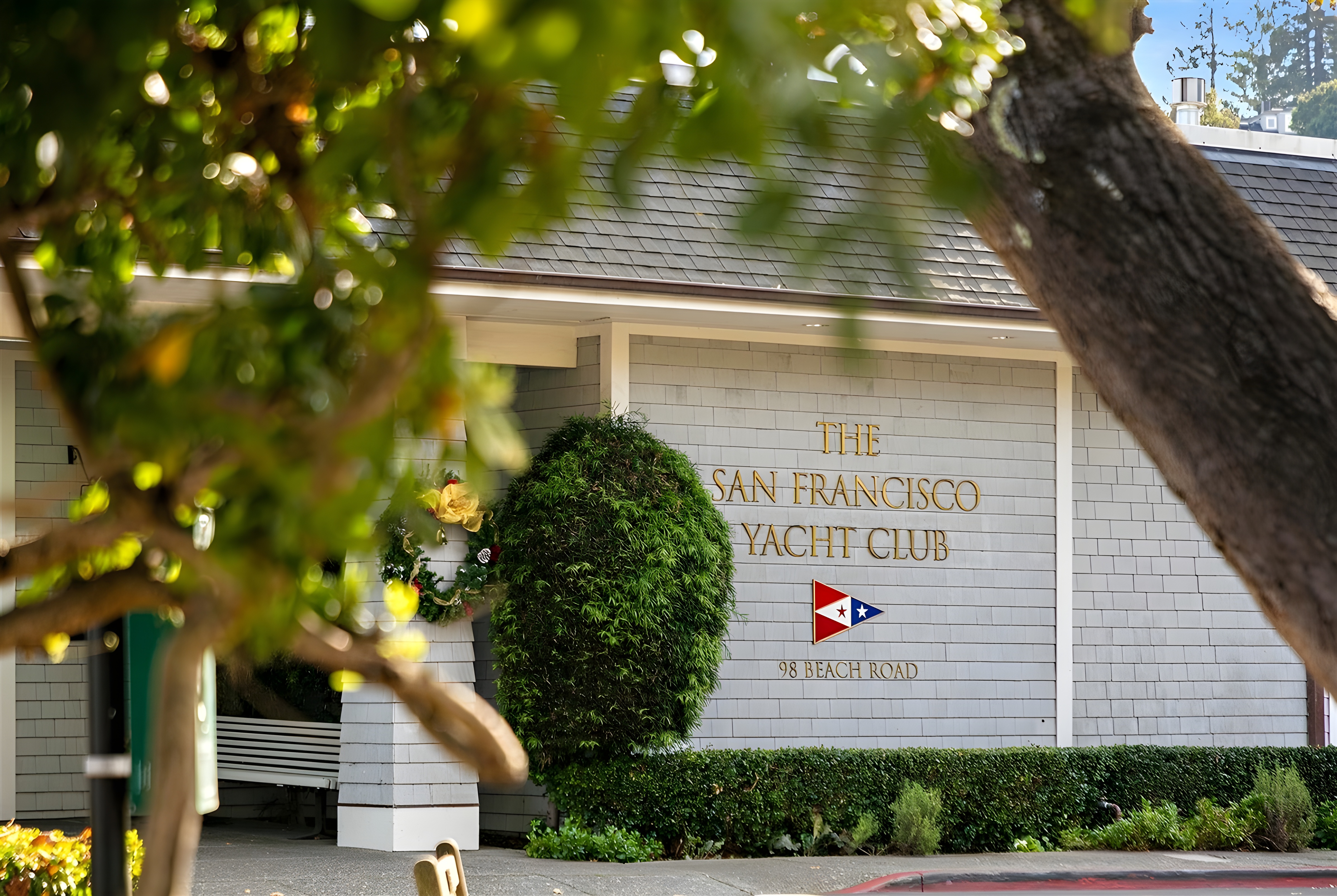  Cape Cod Charm Meets  California Living - 物件實景