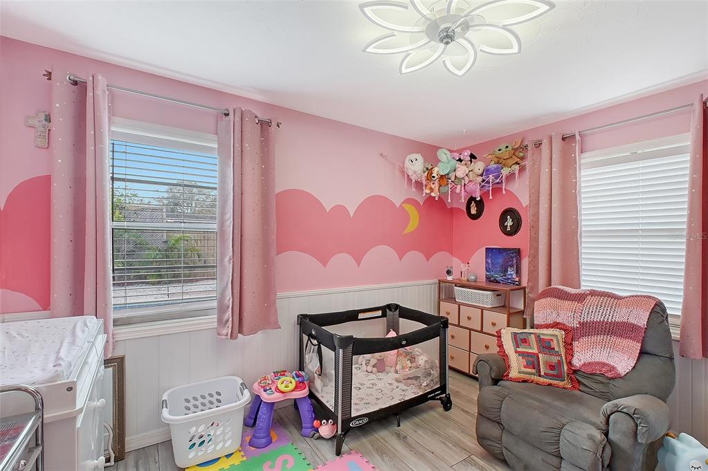 Sarasota, Florida, 34239, United States, 4 Bedrooms Bedrooms, ,2 BathroomsBathrooms,Residential,For Sale,1942091