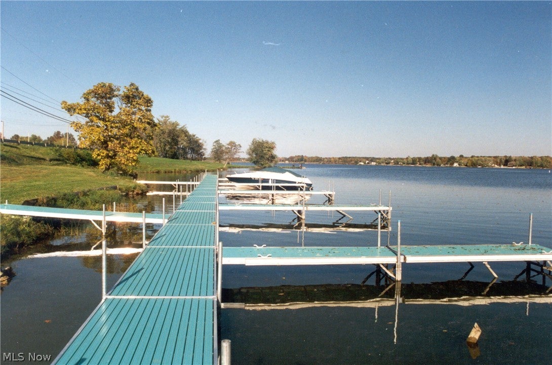 Lake Milton, Ohio, 44429, United States, 3 Bedrooms Bedrooms, ,3 BathroomsBathrooms,Residential,For Sale,2024644