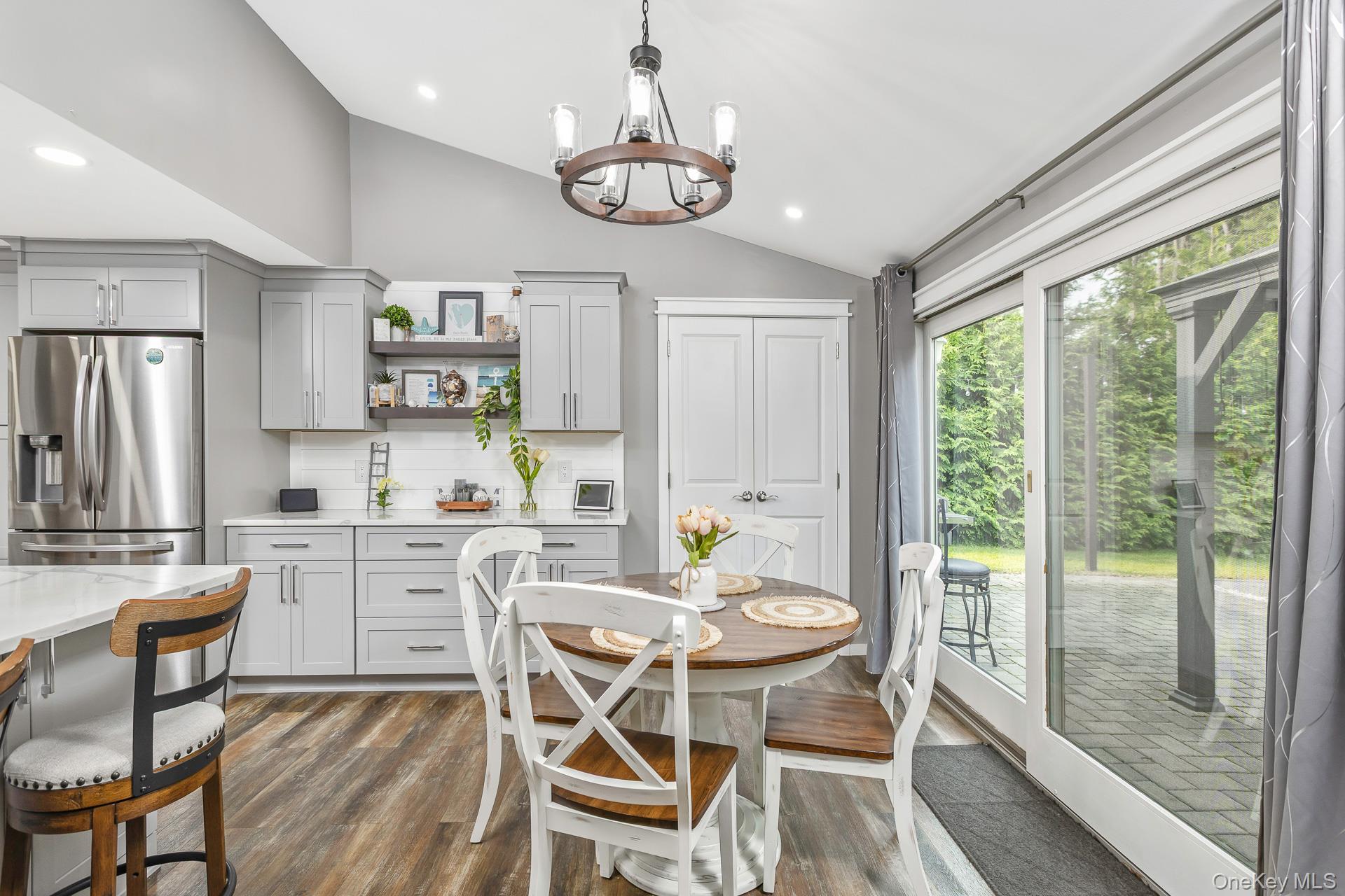 Medford, New York, 11763, United States, 5 Bedrooms Bedrooms, ,3 BathroomsBathrooms,Residential,For Sale,1911406