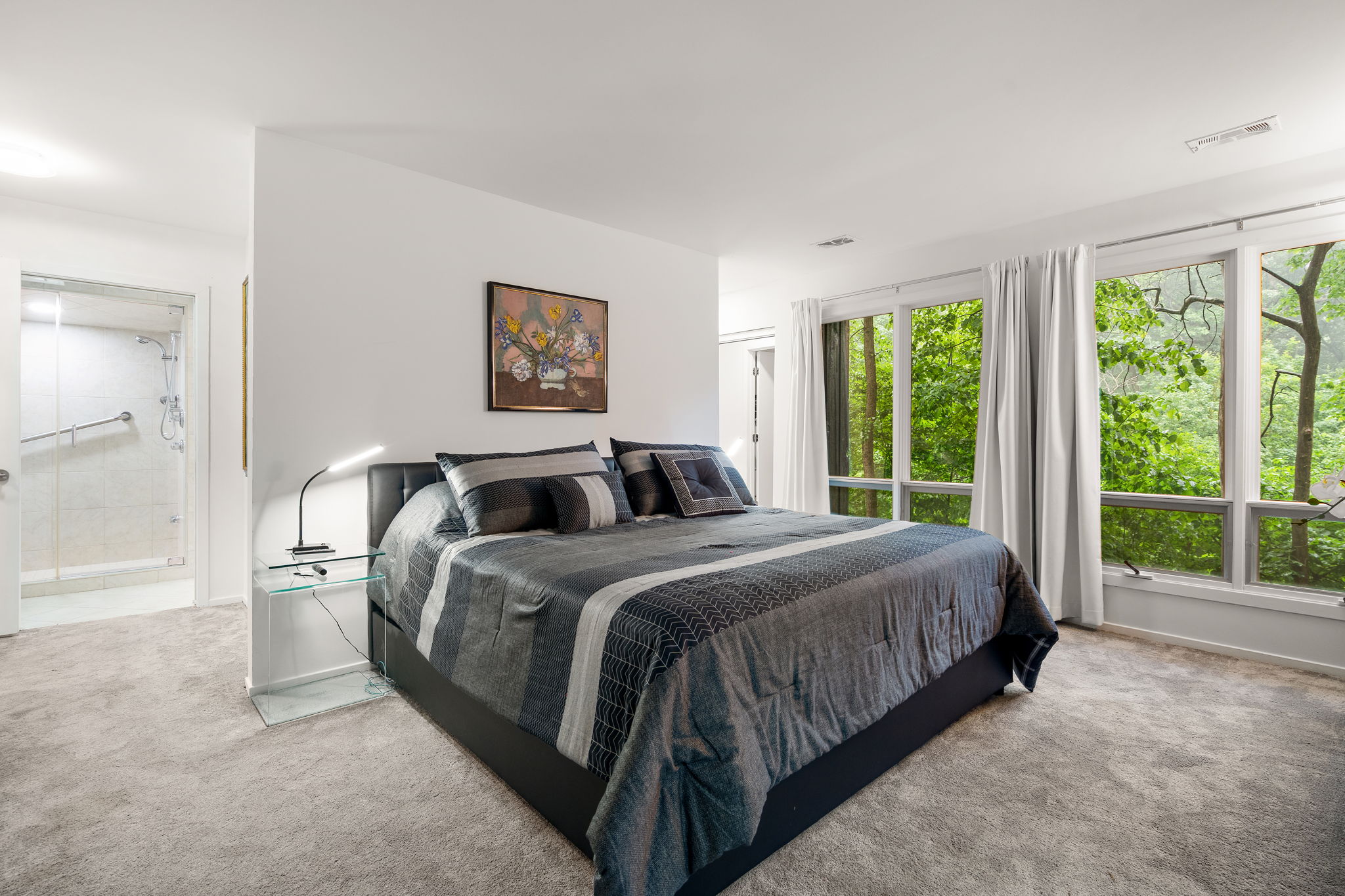  Modern Contemporary Home Nestled on a 1.3 Acre Wooded Lot - 物件實景