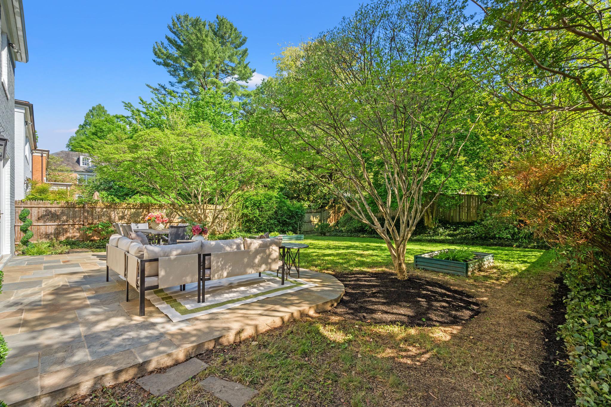  4834 Van Ness Street NW, Washington, DC, 20016 - 物件實景