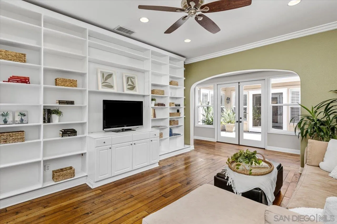 San Diego, California, 92128, United States, 4 Bedrooms Bedrooms, ,4 BathroomsBathrooms,Residential,For Sale,1926173