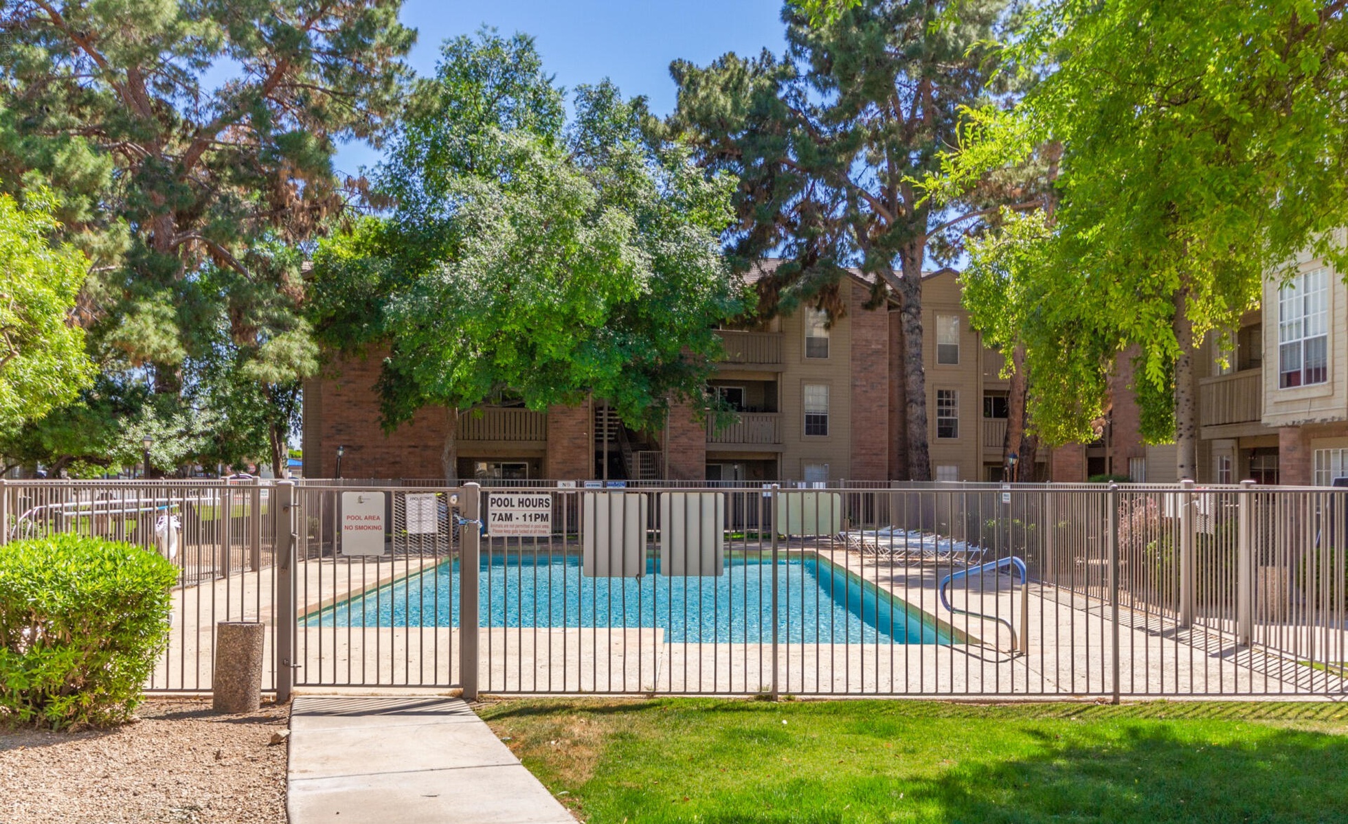  200 E Southern Avenue  Tempe, AZ - 物件實景