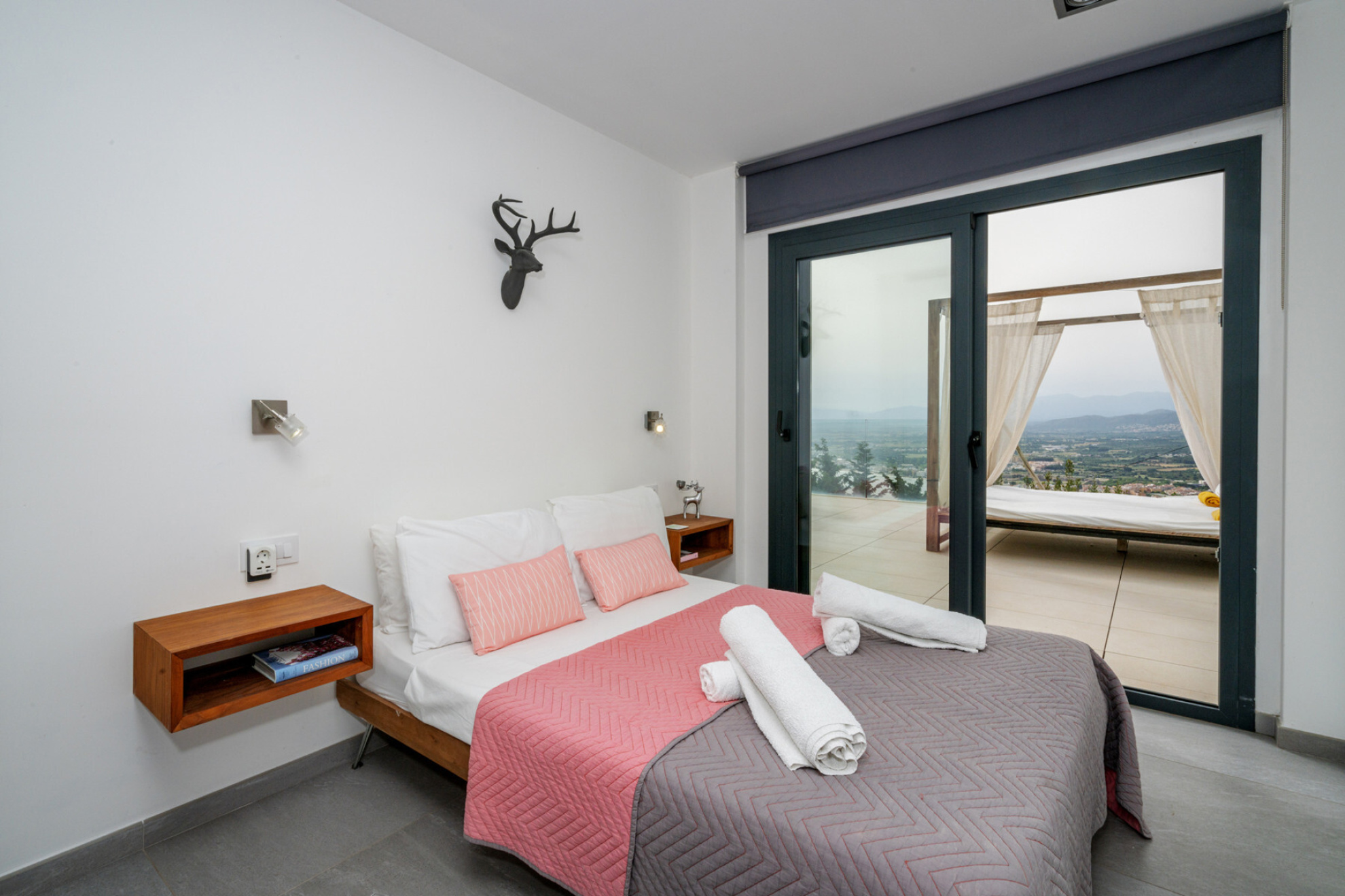  Modern design house with panoramic views - 物件實景