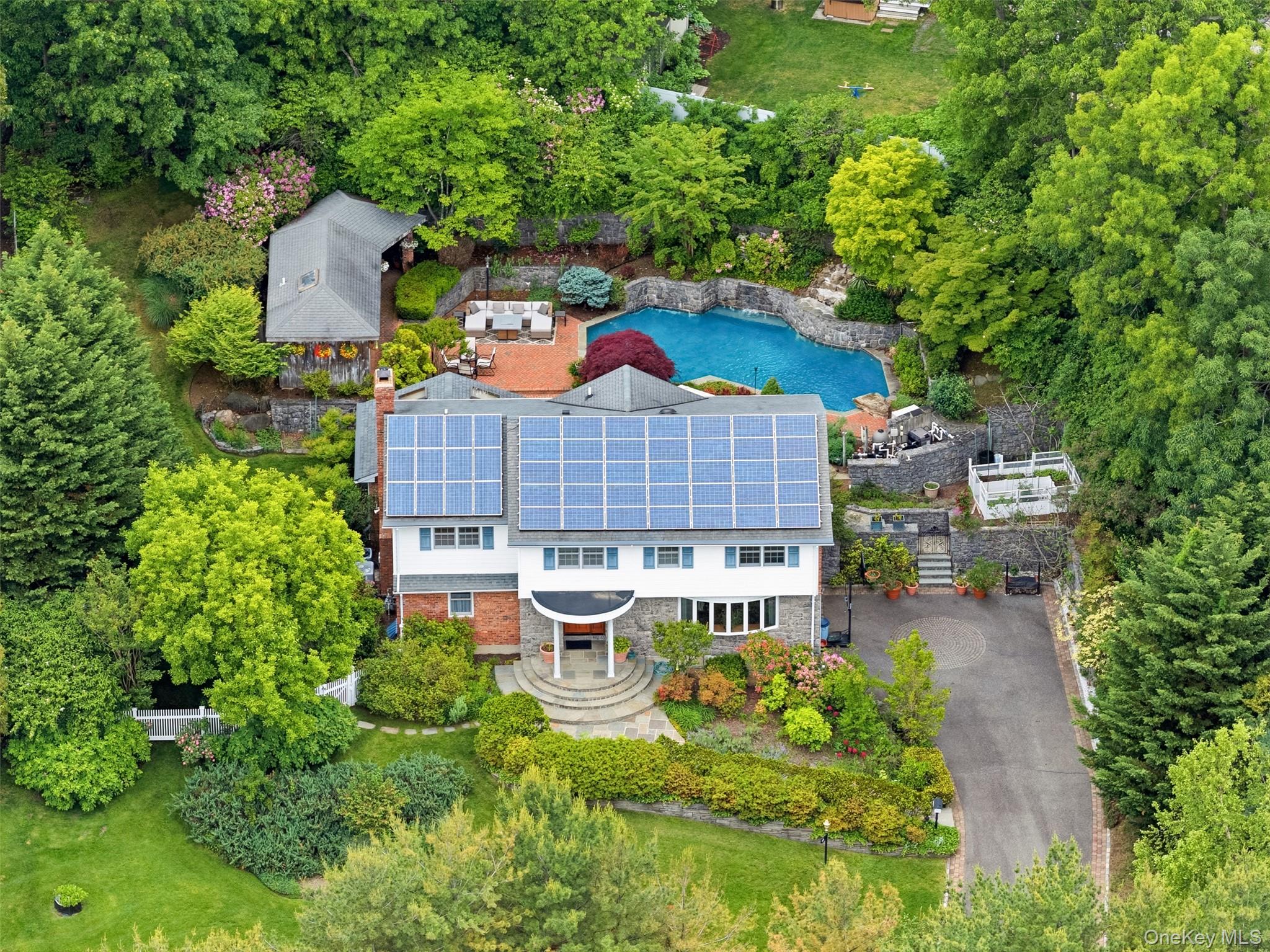  17 Holden Lane, Bayville, NY, 11709 - 物件實景