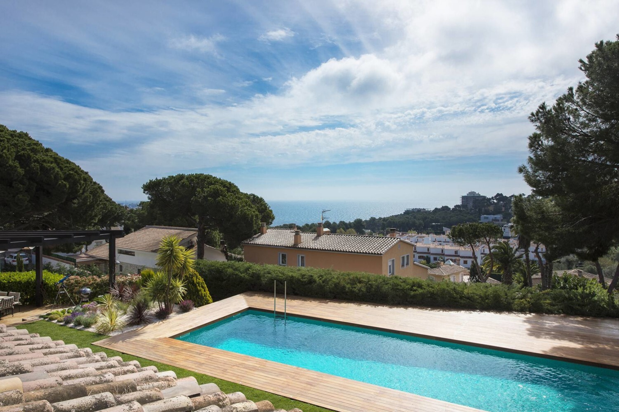  Spectacular villa of modern lines at 600 m from the beach - 物件實景