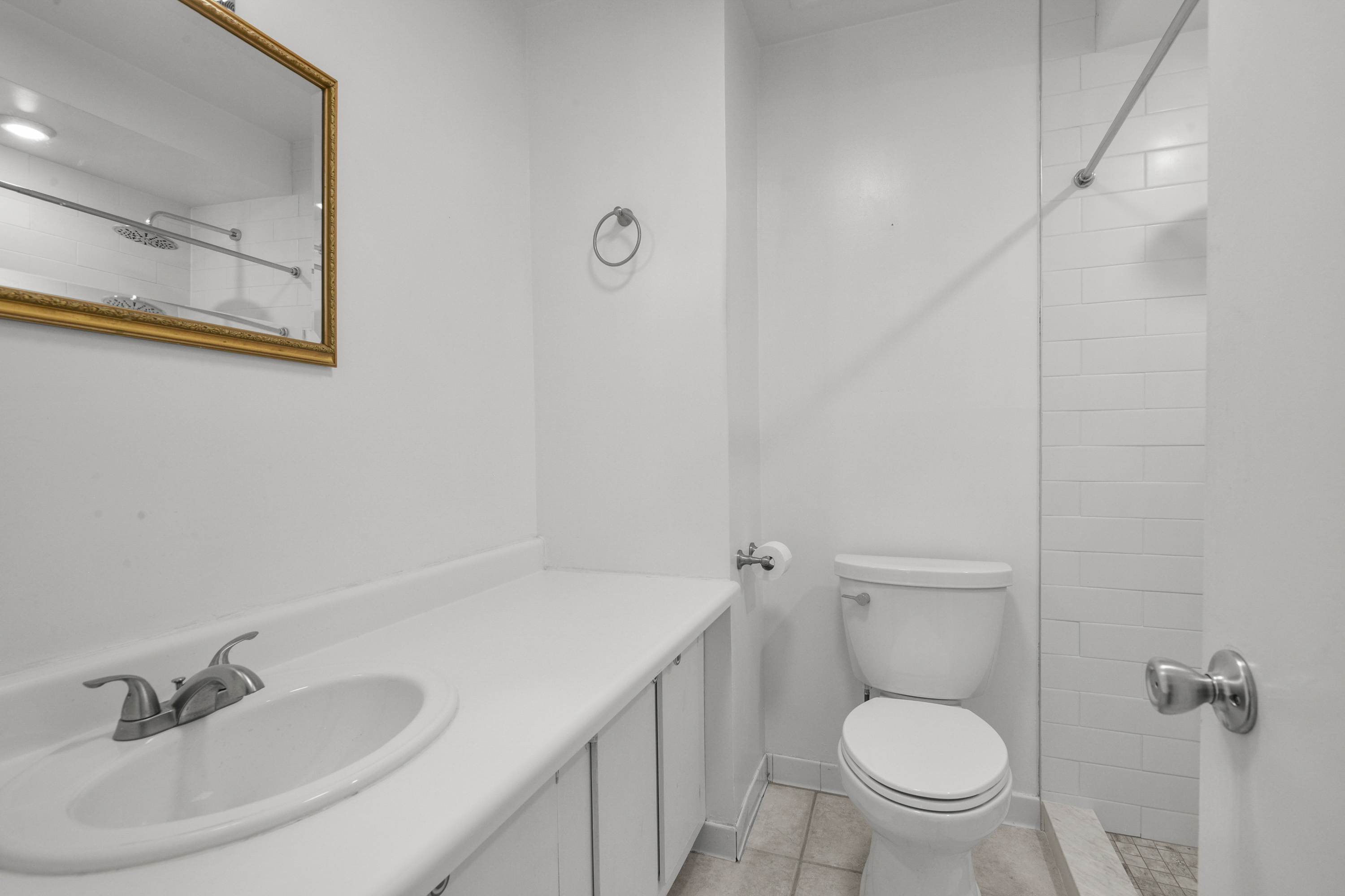  Spacious Corner Unit Townhouse - 物件實景