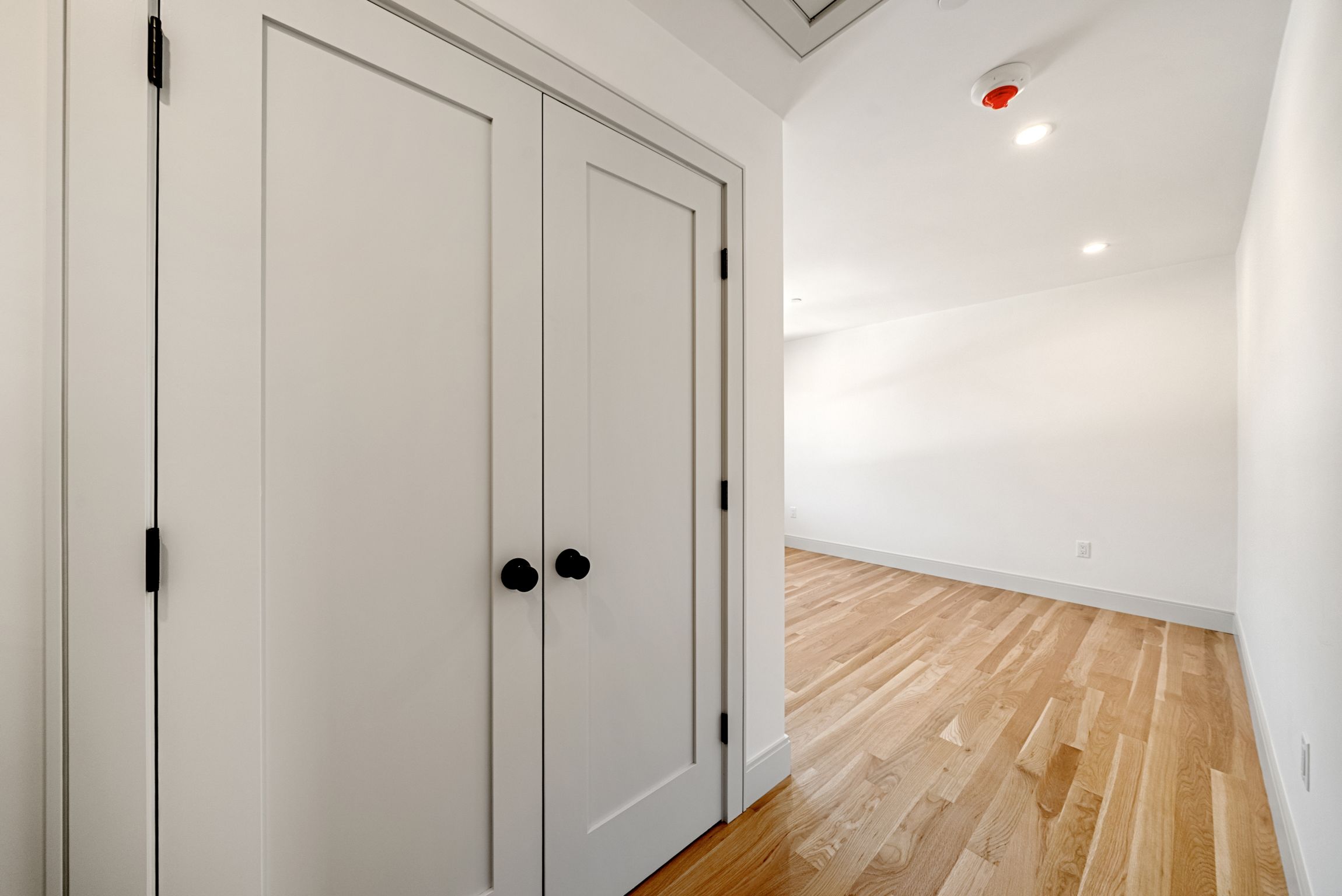  6-8 South, Stoneham, MA, 02180 - 物件實景