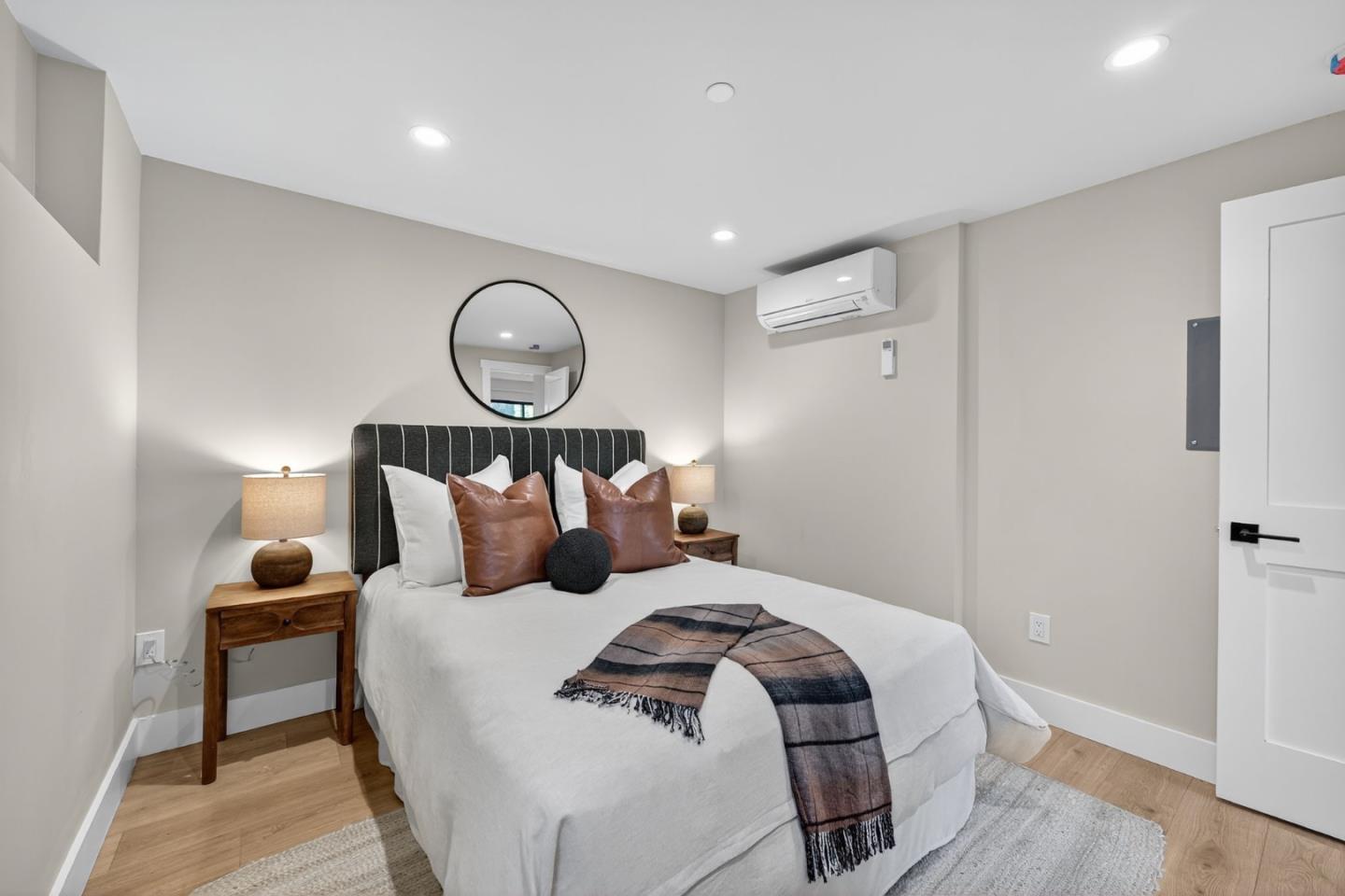 Boulder Creek, California, 95006, United States, 5 Bedrooms Bedrooms, ,4 BathroomsBathrooms,Residential,For Sale,1991450