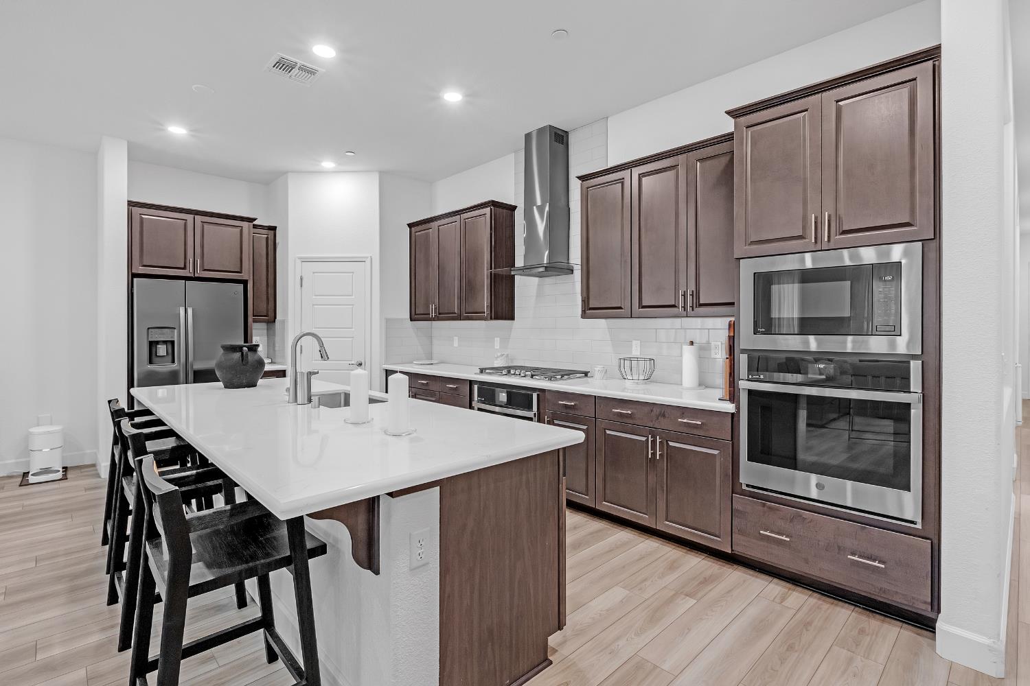 Sacramento, California, 95835, United States, 4 Bedrooms Bedrooms, ,3 BathroomsBathrooms,Residential,For Sale,1998262