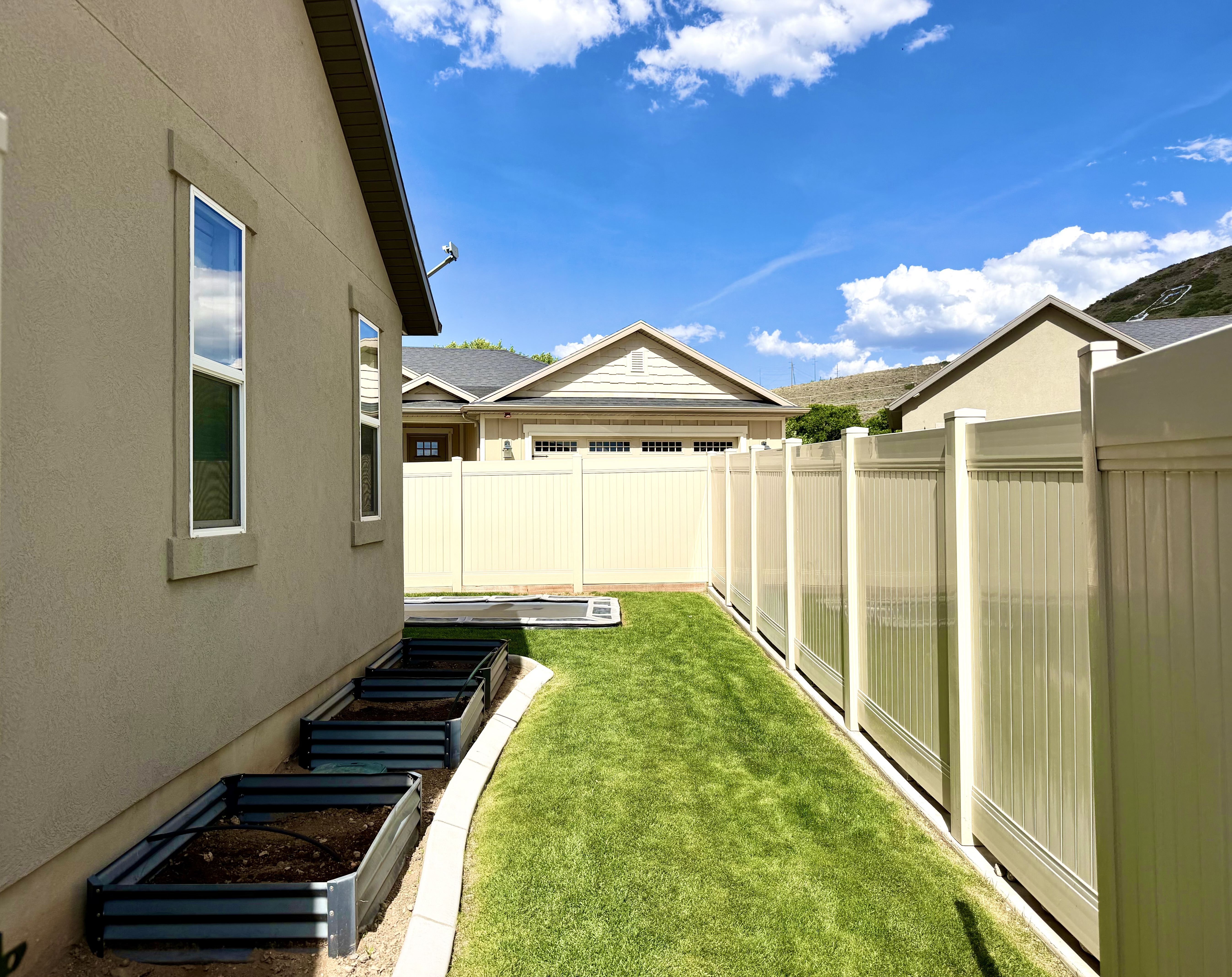 Payson, Utah, 84651, United States, 4 Bedrooms Bedrooms, ,3 BathroomsBathrooms,Residential,For Sale,2049240