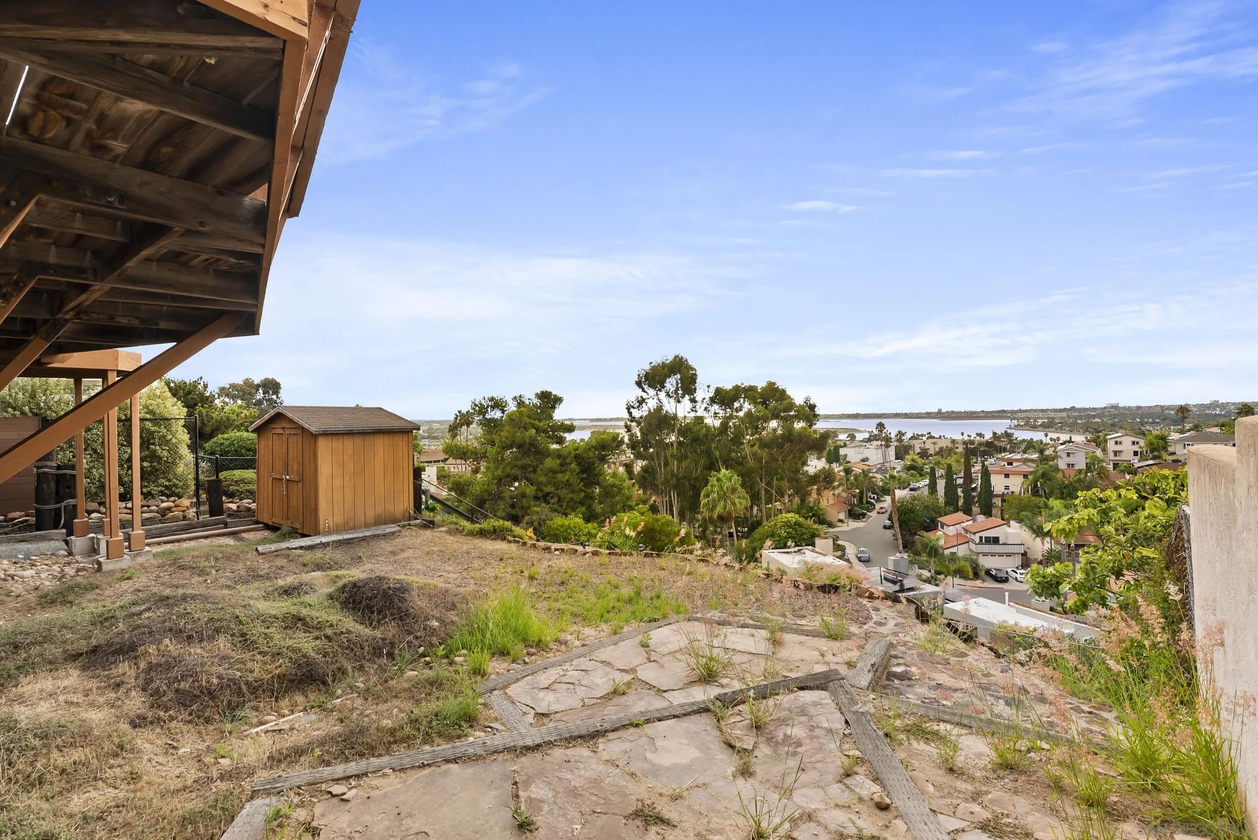 San Diego, California, 92117, United States, 3 Bedrooms Bedrooms, ,3 BathroomsBathrooms,Residential,For Sale,1966862