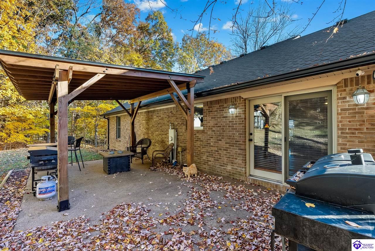 Boston, Kentucky, 40107, United States, 3 Bedrooms Bedrooms, ,2 BathroomsBathrooms,Residential,For Sale,1989624