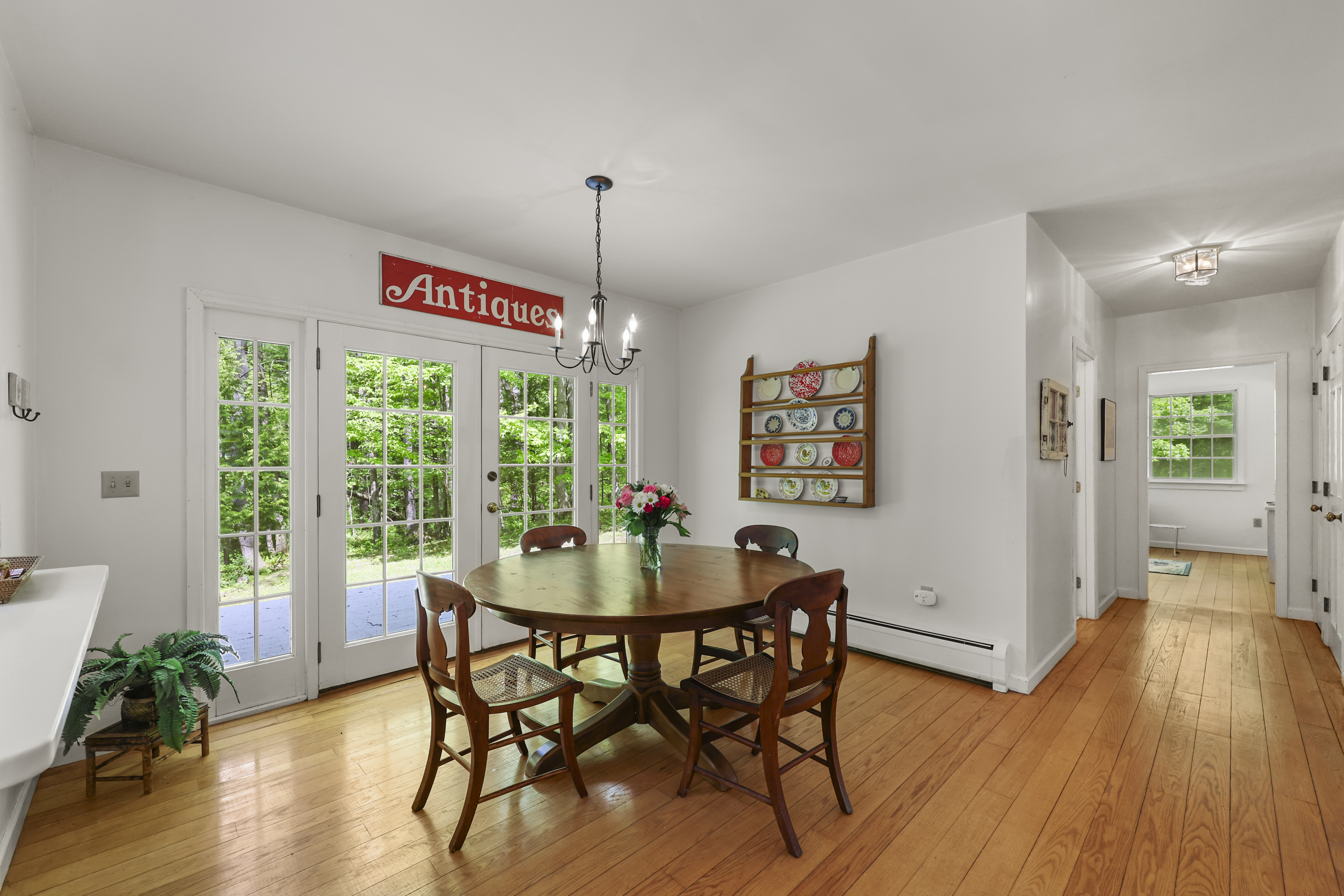  MODERN COMFORT MEETS TIMELESS NEW ENGLAND FARMHOUSE CHARM - 物件實景