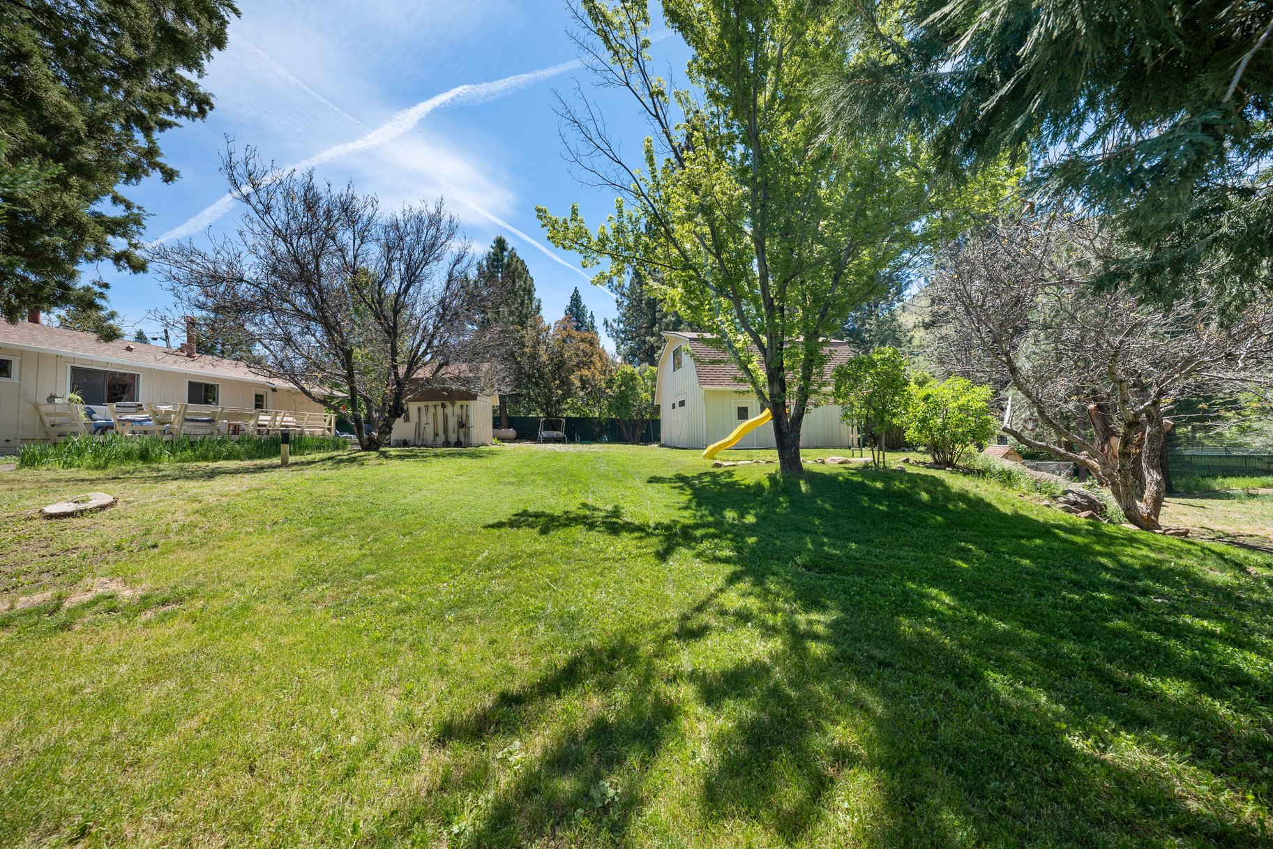  Sweet home on 1.24 acres in Sierra Brooks - 物件實景