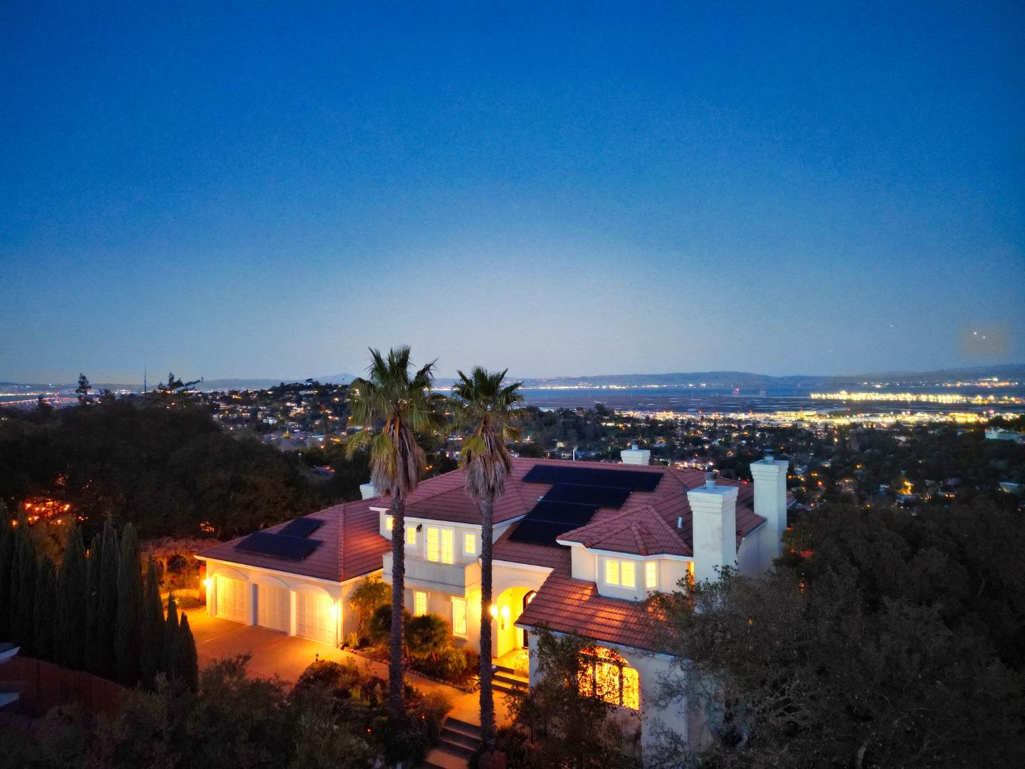San Carlos, California, 94070, United States, 5 Bedrooms Bedrooms, ,5 BathroomsBathrooms,Residential,For Sale,1700172