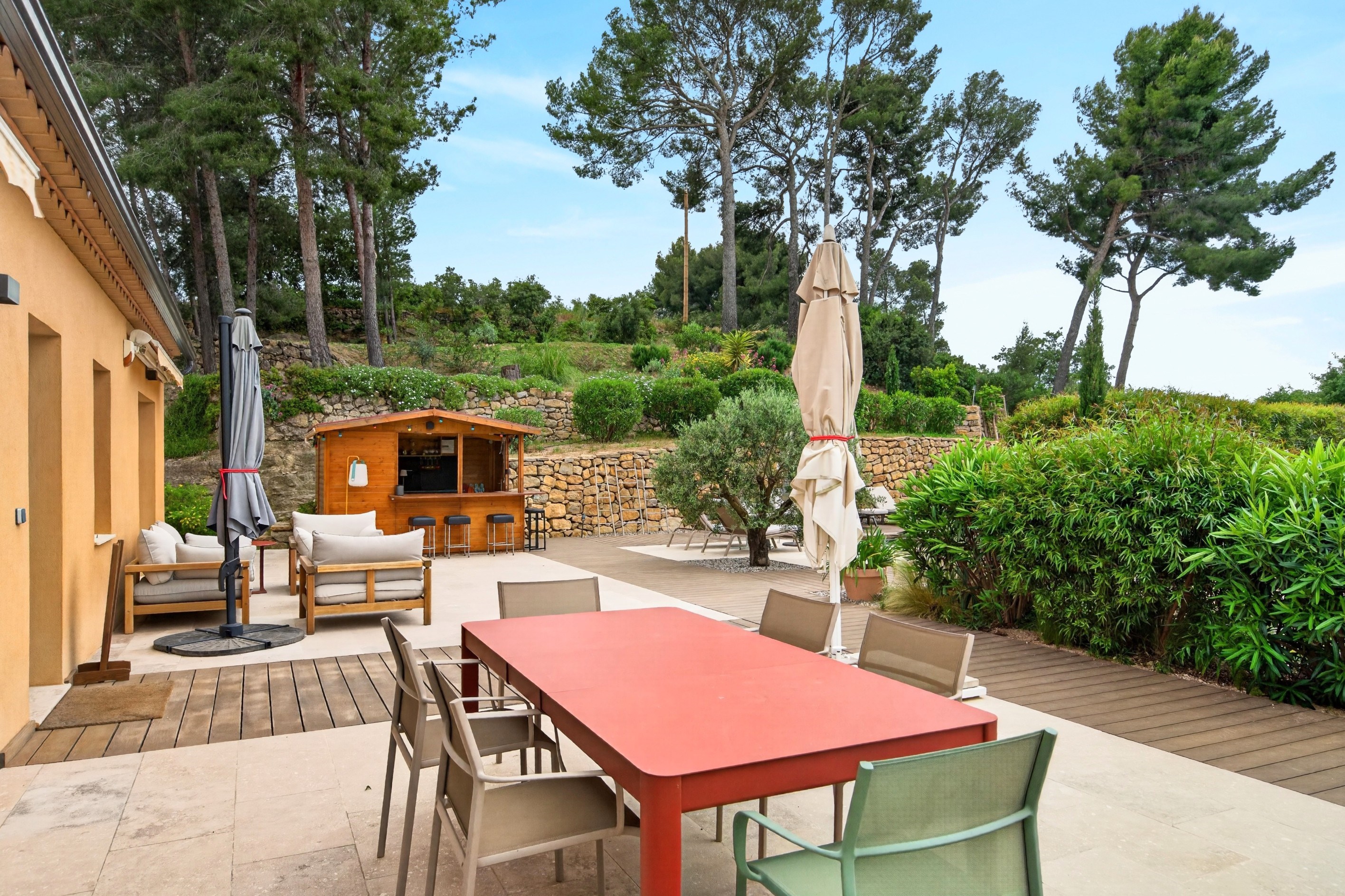  Saint-Cyr-sur-Mer – Family Estate with Detached Houses on Extensive Grounds - 物件實景
