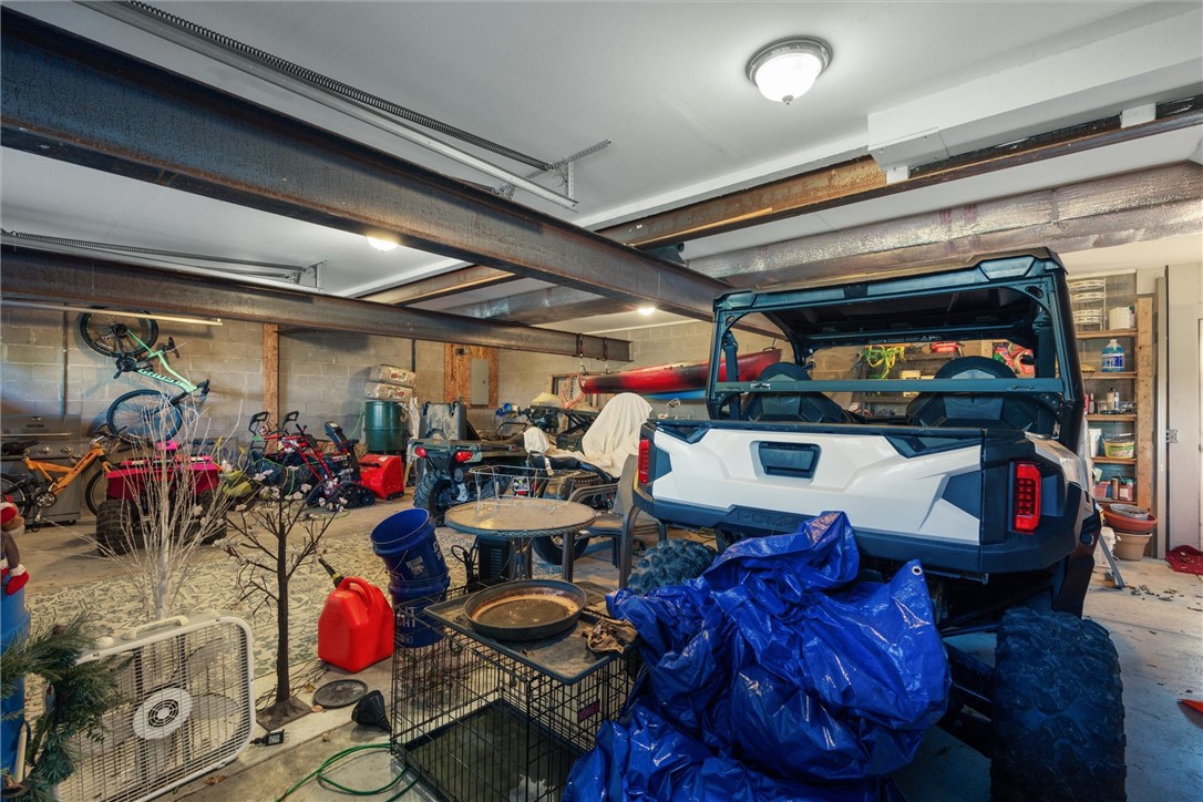 South Strabane, Pennsylvania, 15301, United States, 5 Bedrooms Bedrooms, ,5 BathroomsBathrooms,Residential,For Sale,2003088