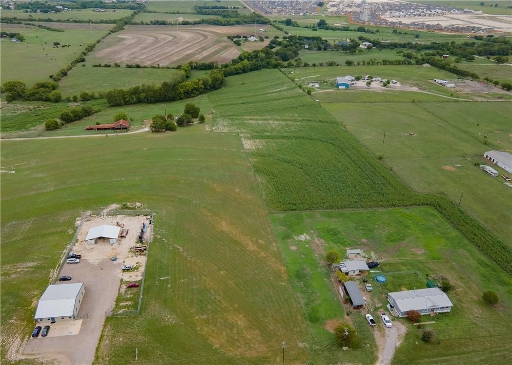 2201 County Road 311, Jarrell, Texas, 76537, United States, 2 Bedrooms Bedrooms, ,1 BathroomBathrooms,Residential,For Sale,2201 County Road 311,1155432