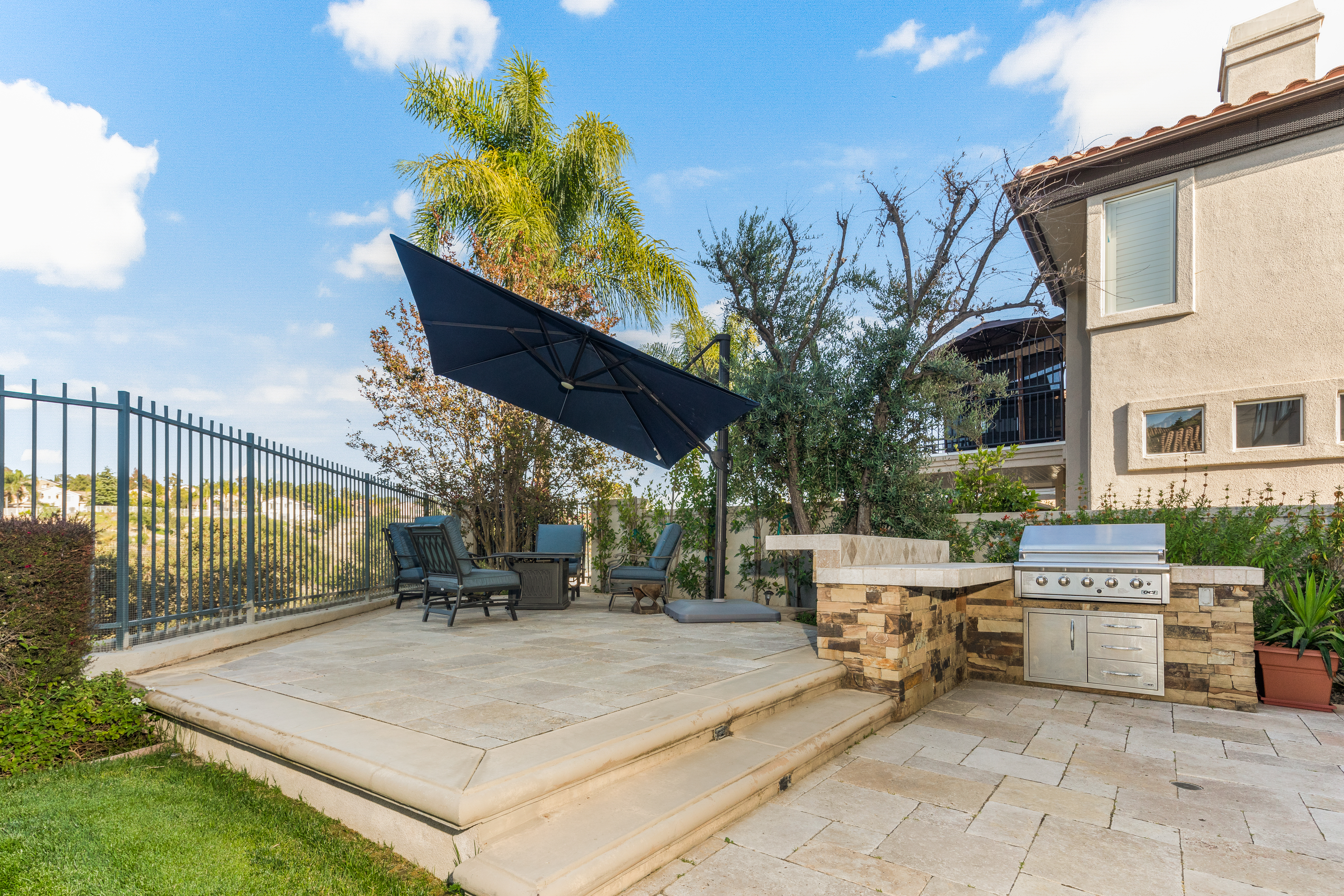  8 Flores, Lake Forest, CA 92610 - 物件實景